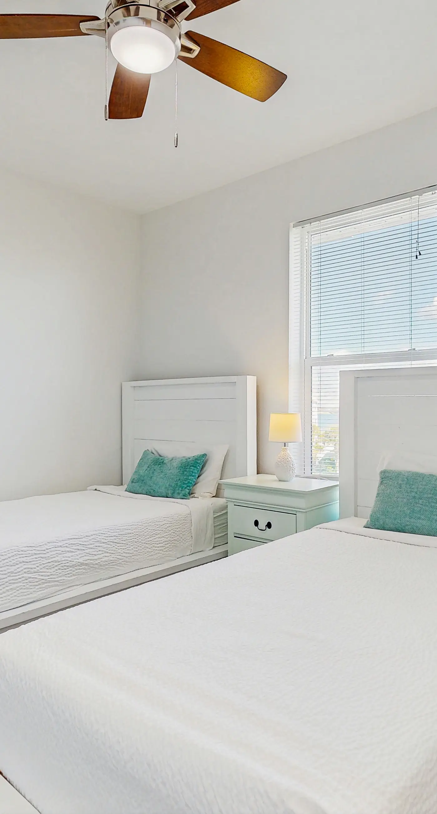 Gorgeous coastal home with shared pool & easy beach access