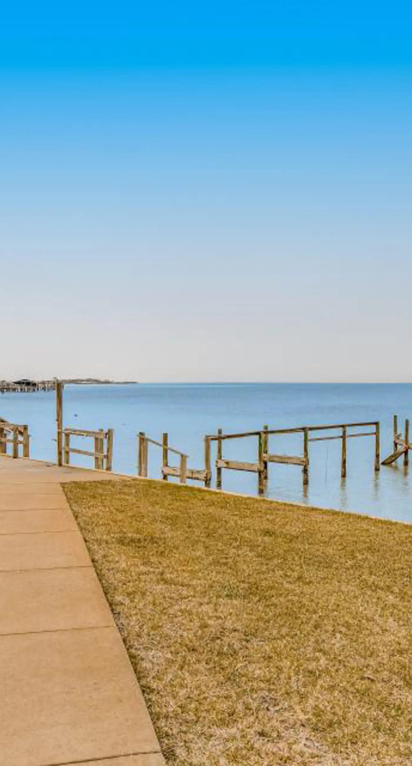 Ground-Floor Condo near the Beach w/Private W/D, A/C, Shared Outdoor Pool