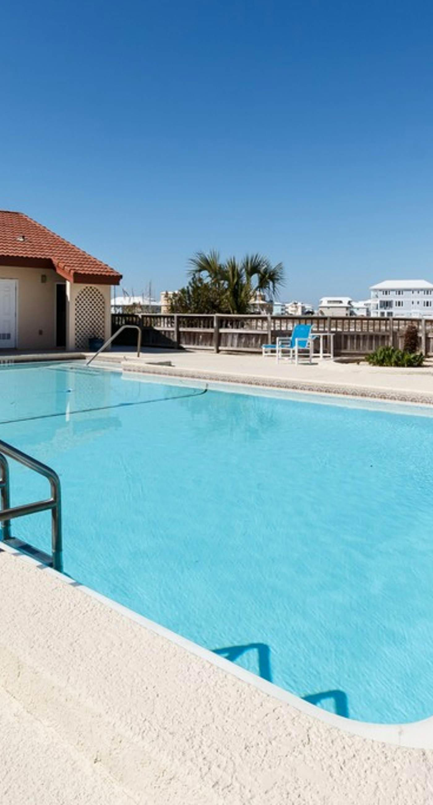 Studio with a patio, pool access, and central AC - snowbird friendly