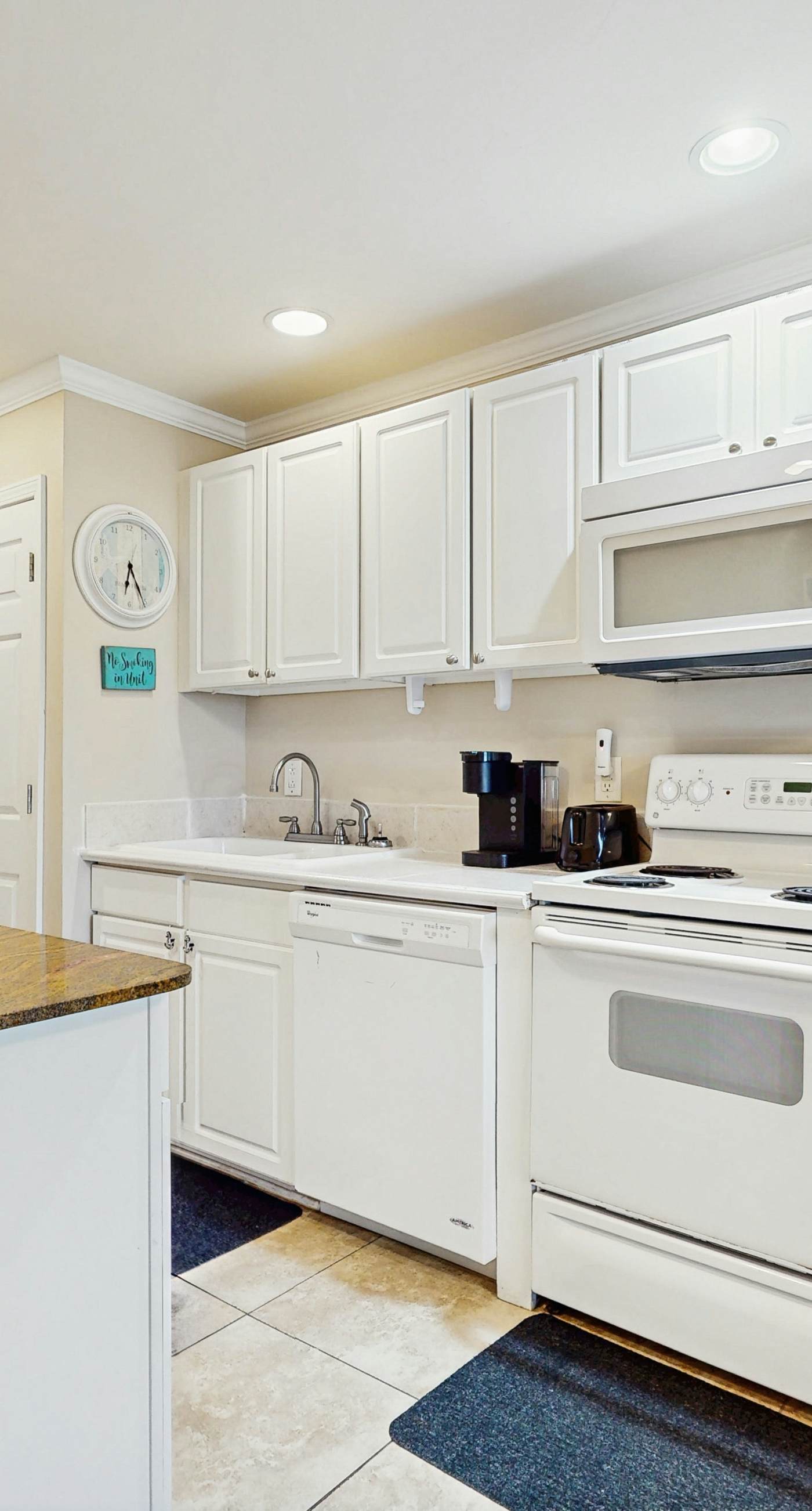 Studio with a patio, pool access, and central AC - snowbird friendly