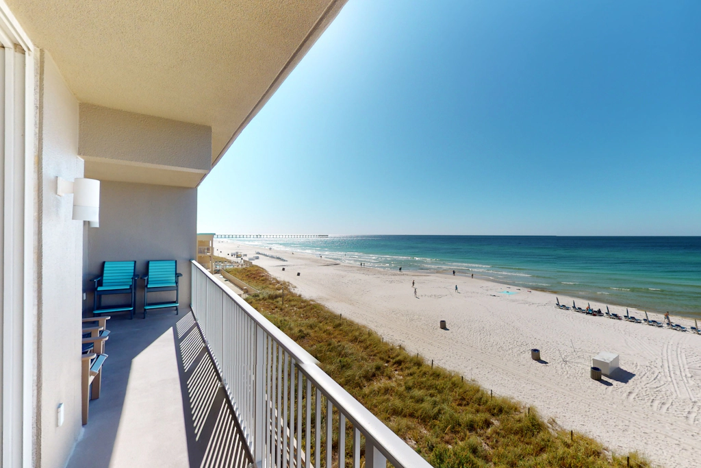 Gulf-front master on the 2nd floor No elevators needed from garage walkover