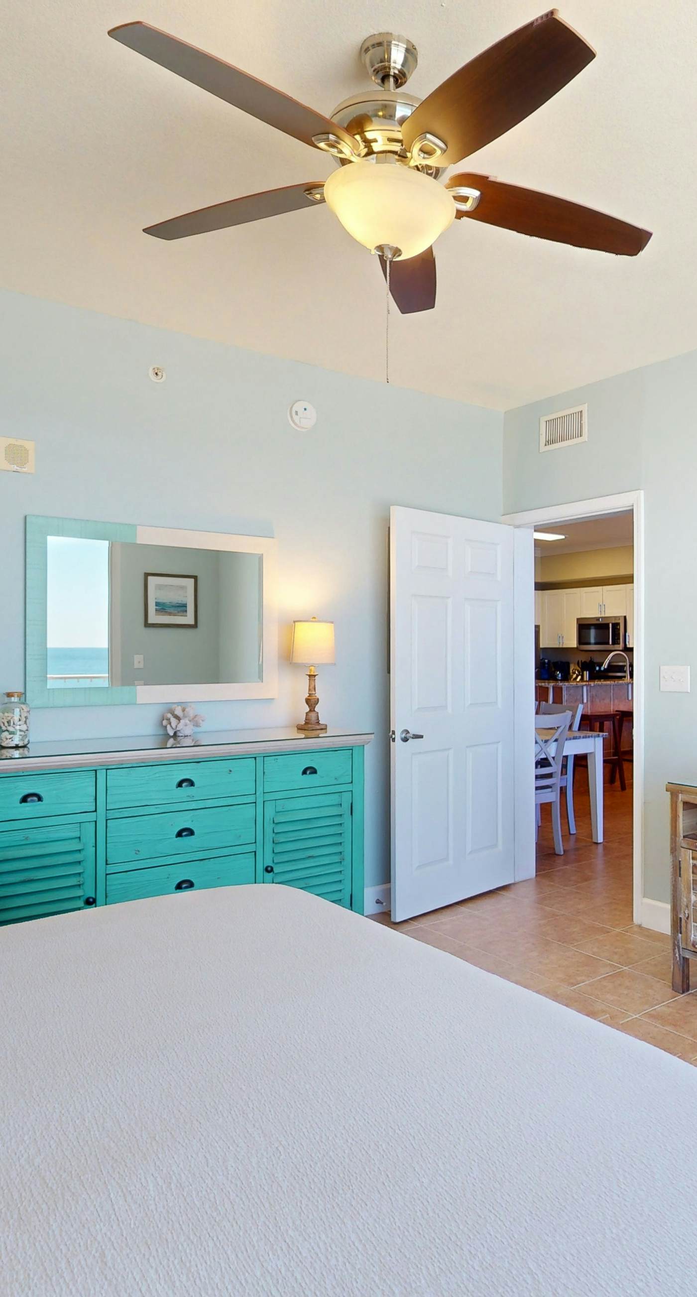 Gulf-front master on the 2nd floor No elevators needed from garage walkover