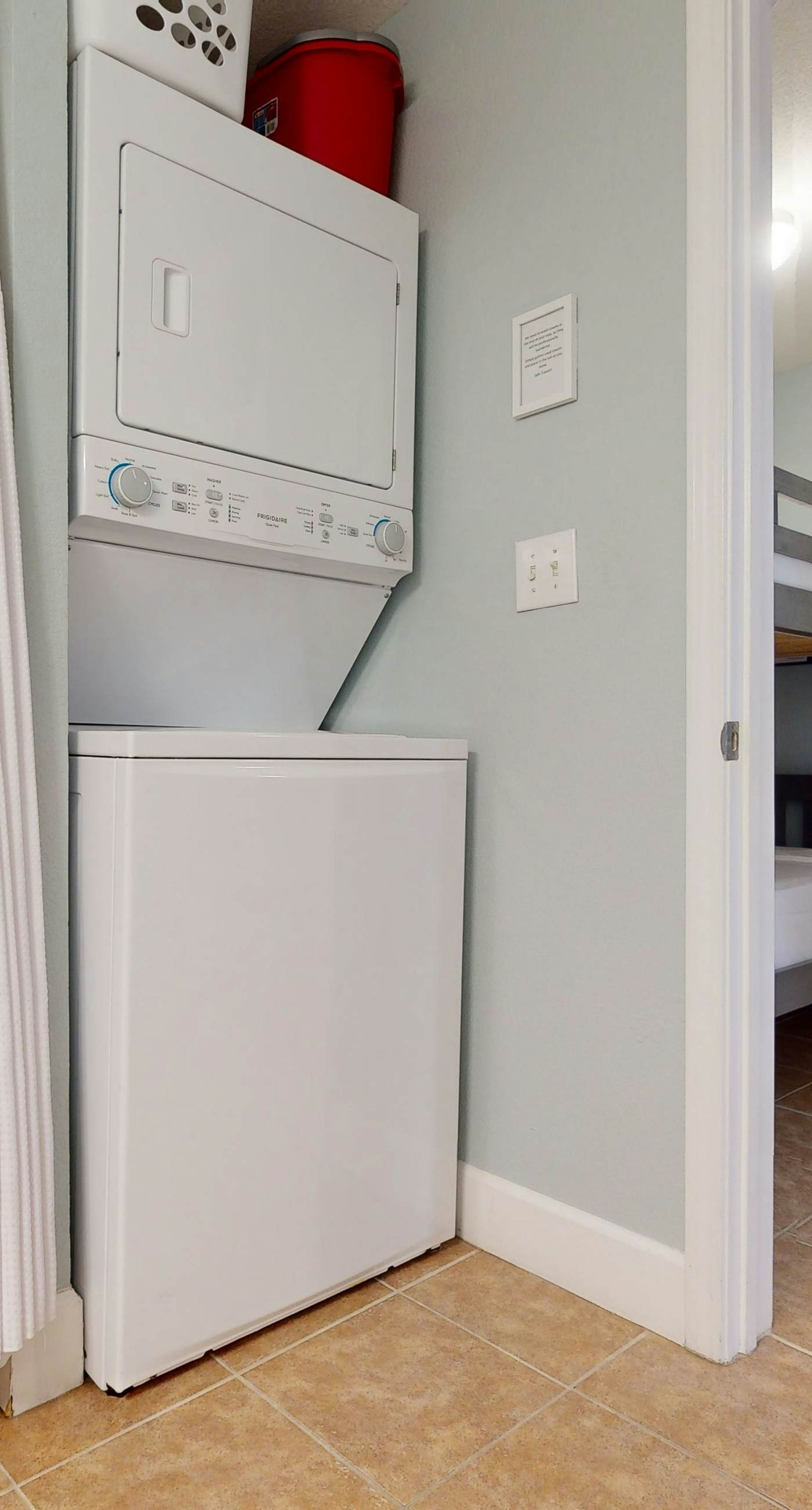 Gulf-front master on the 2nd floor No elevators needed from garage walkover