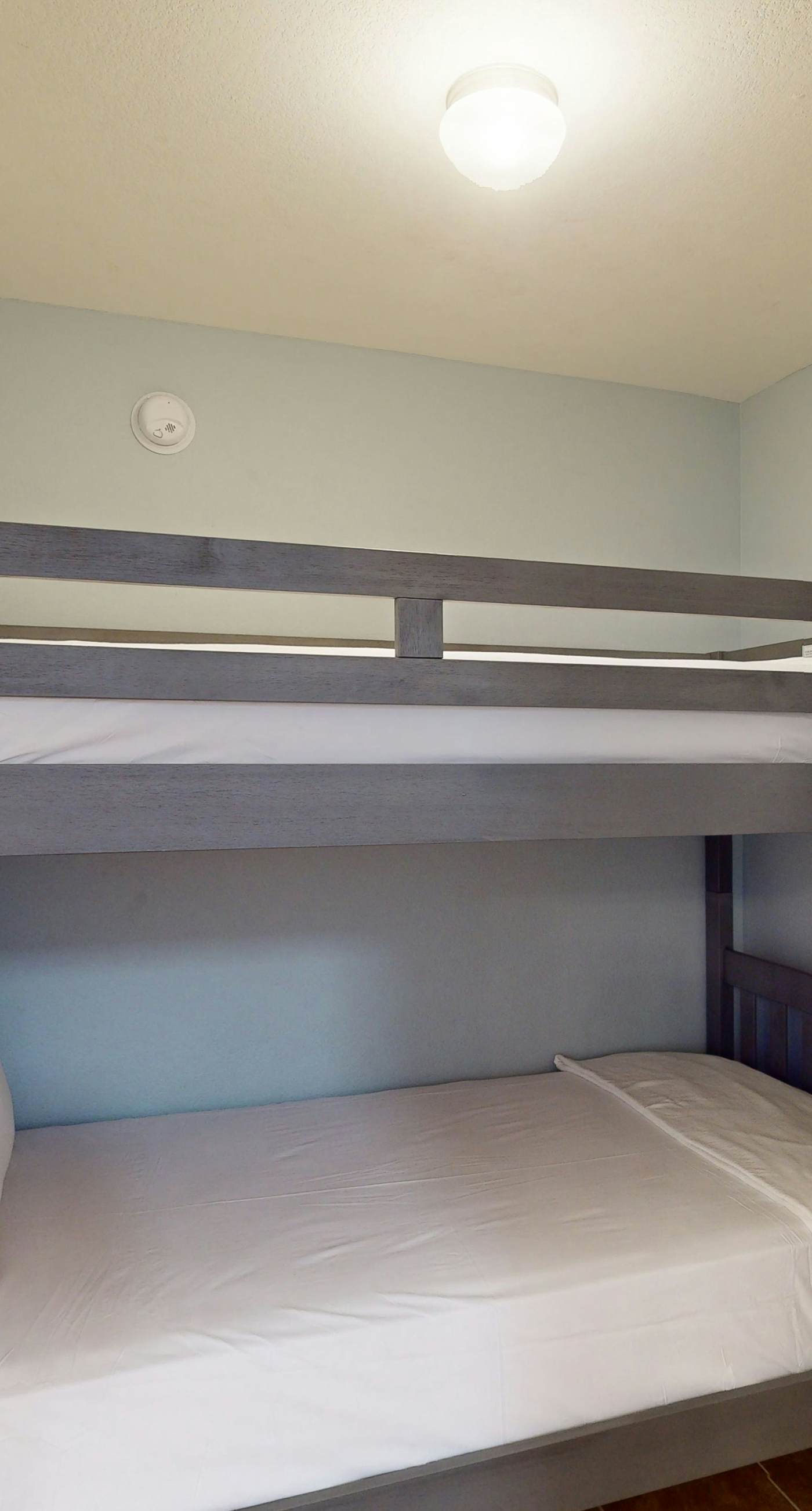 Gulf-front master on the 2nd floor No elevators needed from garage walkover