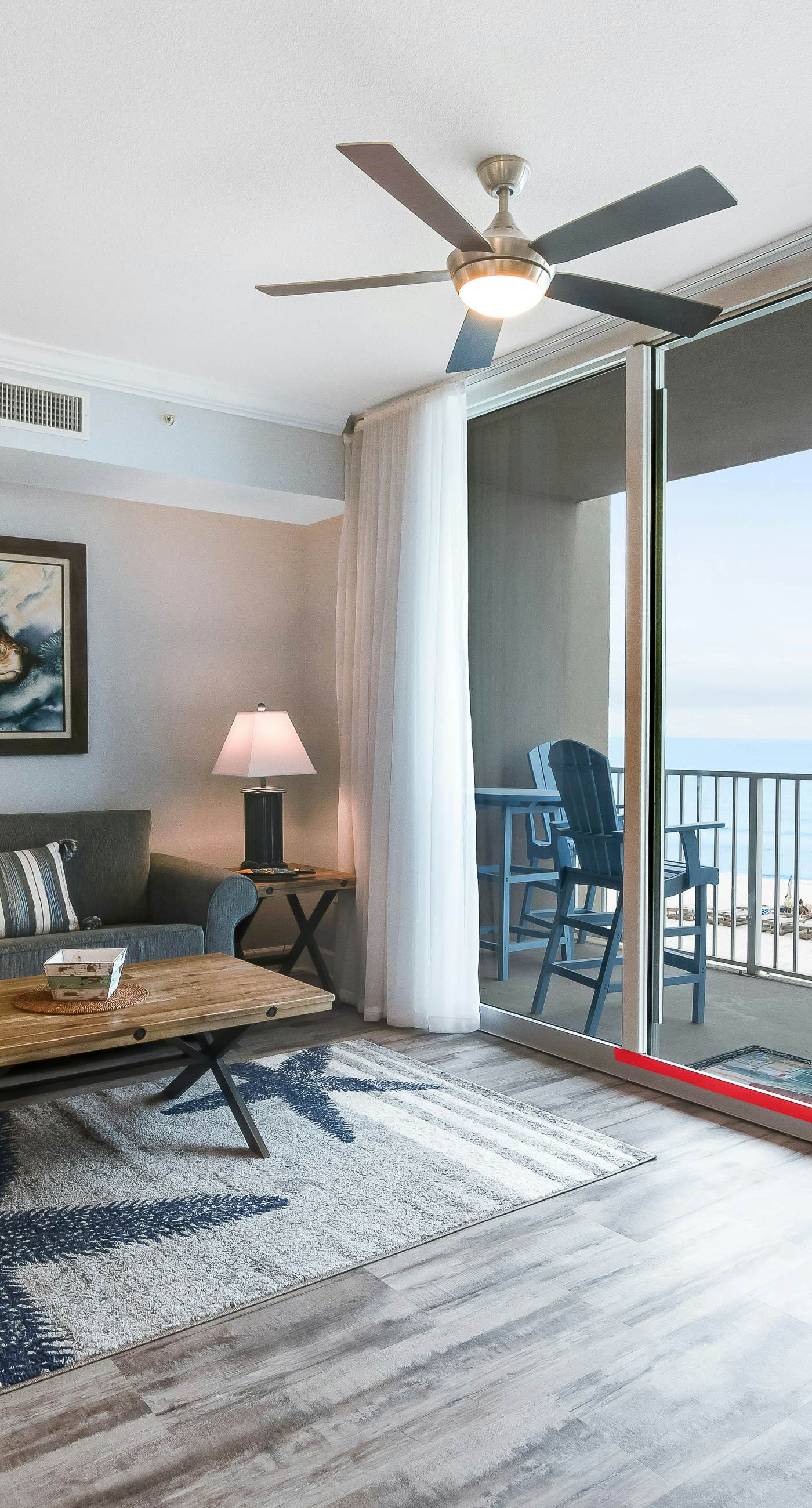 Beachfront dream with central AC, washer/dryer, pools & hot tub