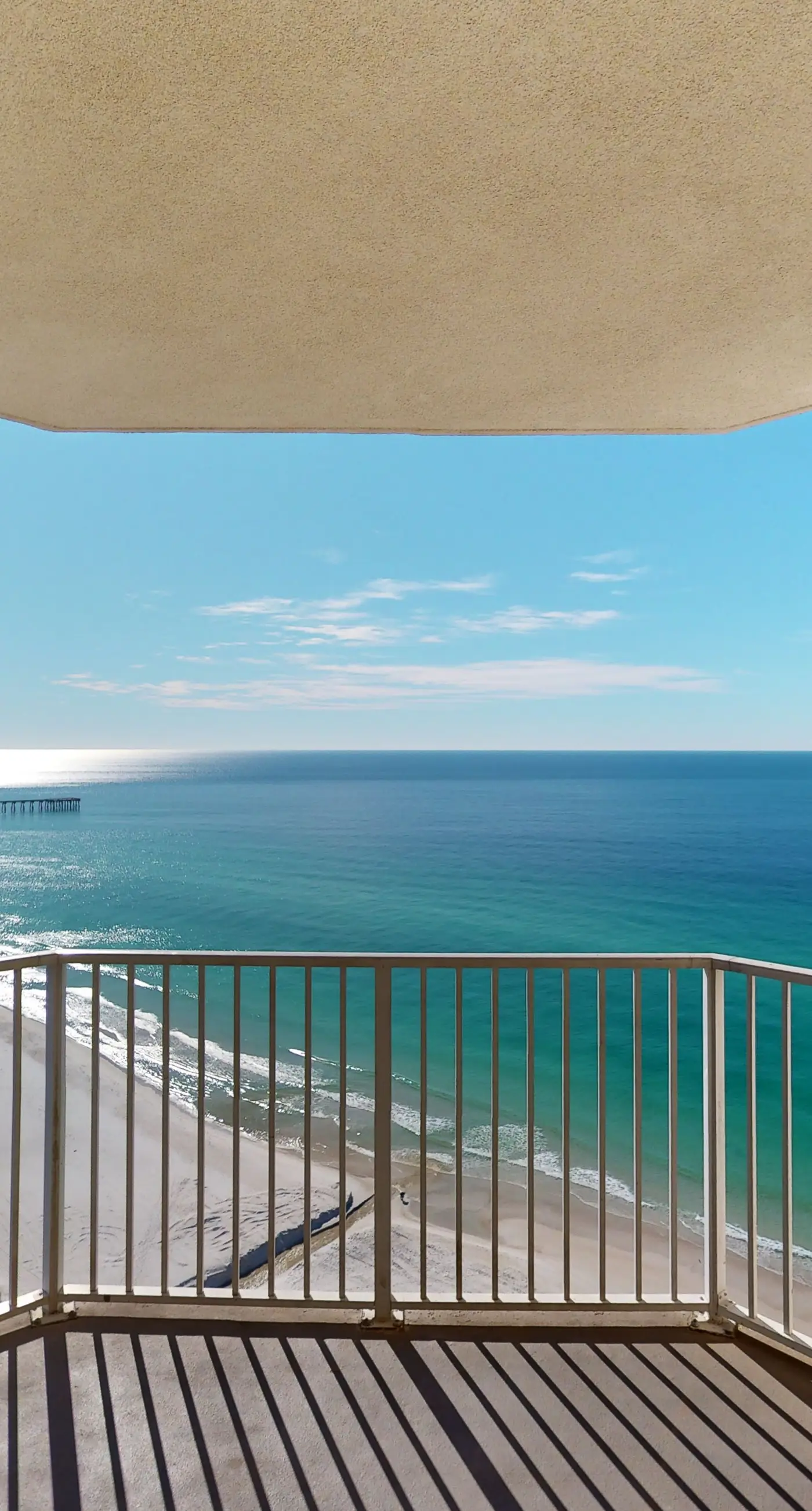 Gulf-Front Condo on 19th Floor w/Furnished Balcony, Shared Pools & Hot tubs