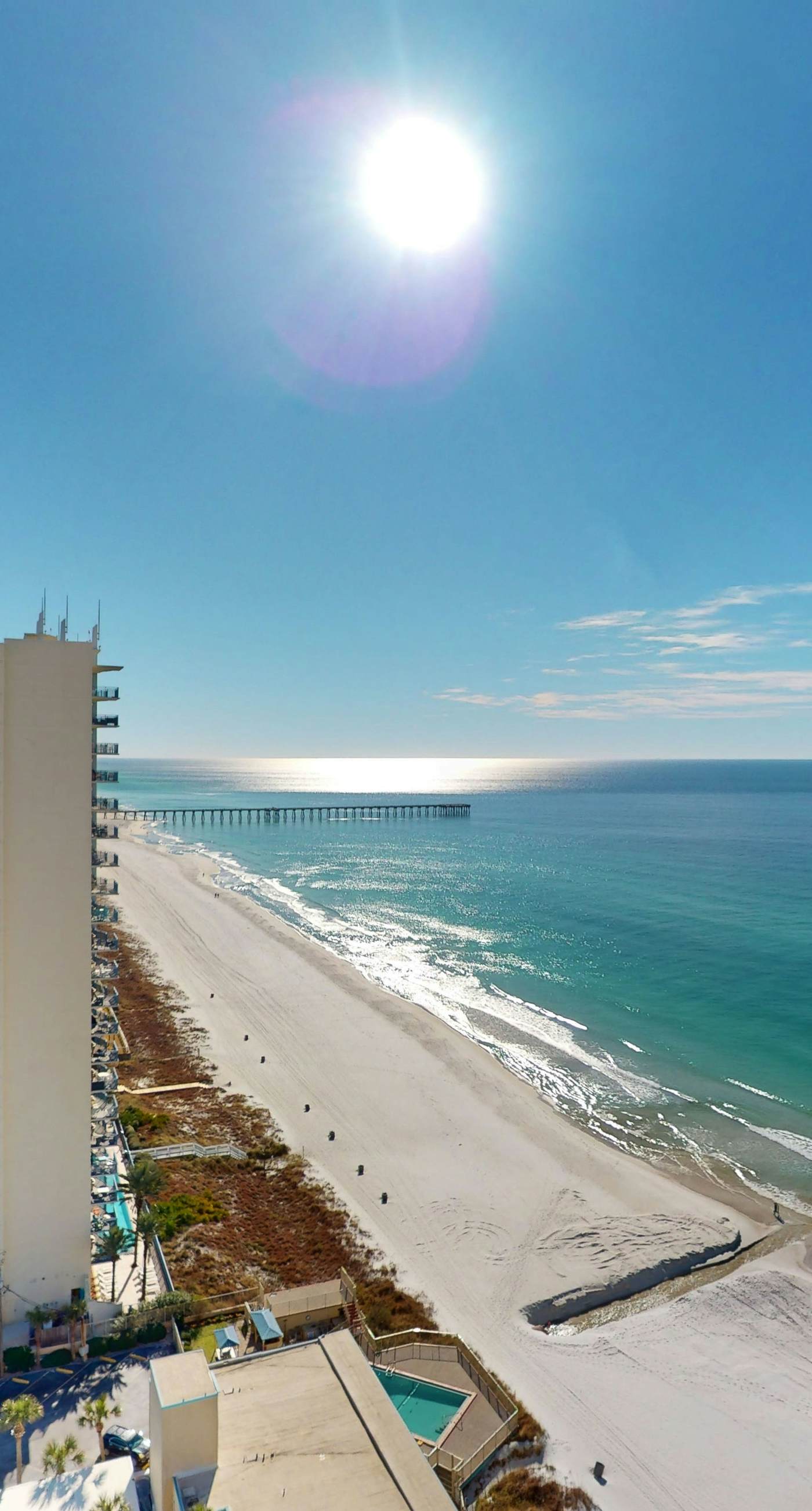 Gulf-Front Condo on 19th Floor w/Furnished Balcony, Shared Pools & Hot tubs