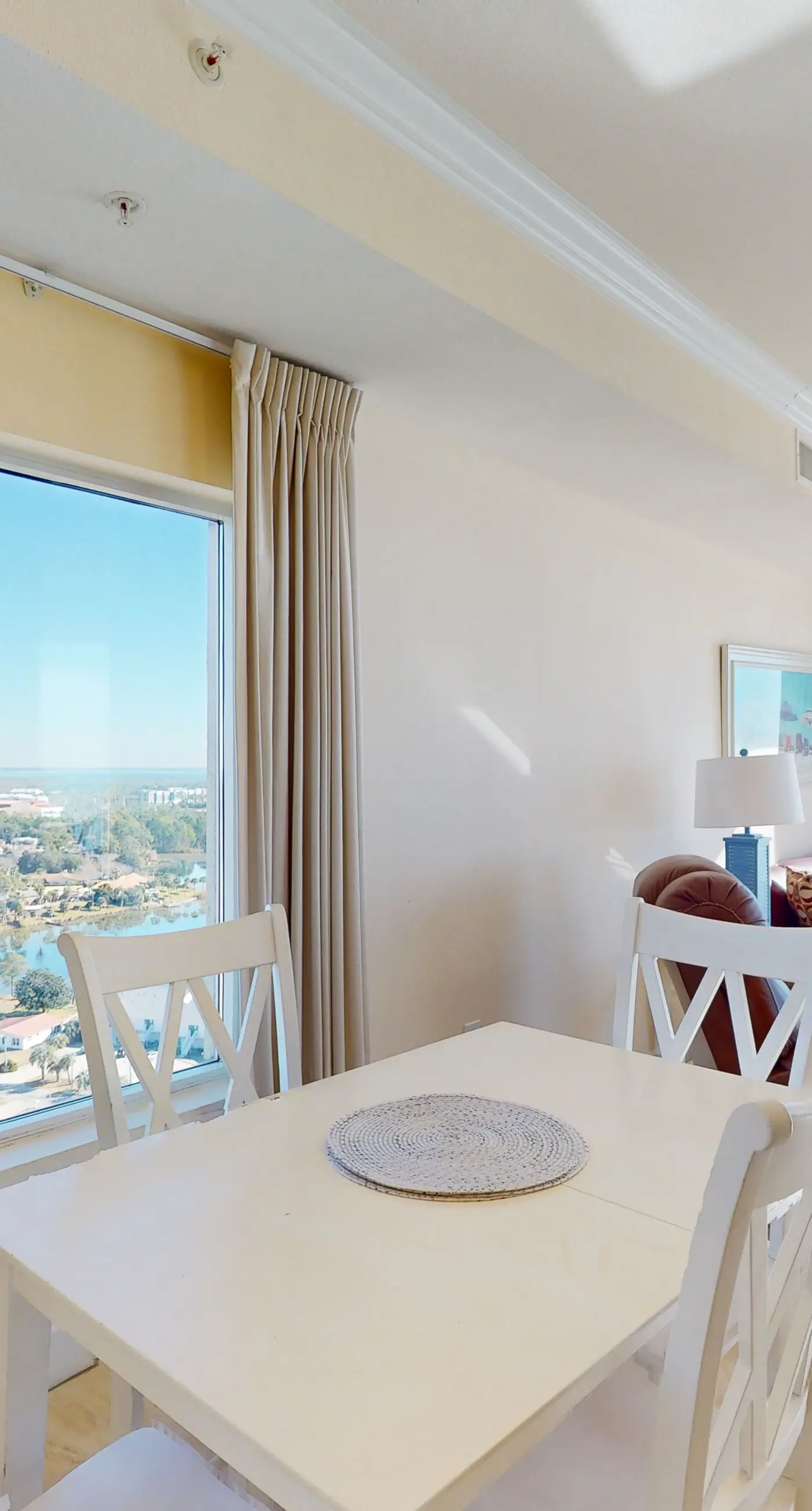 Gulf-Front Condo on 19th Floor w/Furnished Balcony, Shared Pools & Hot tubs