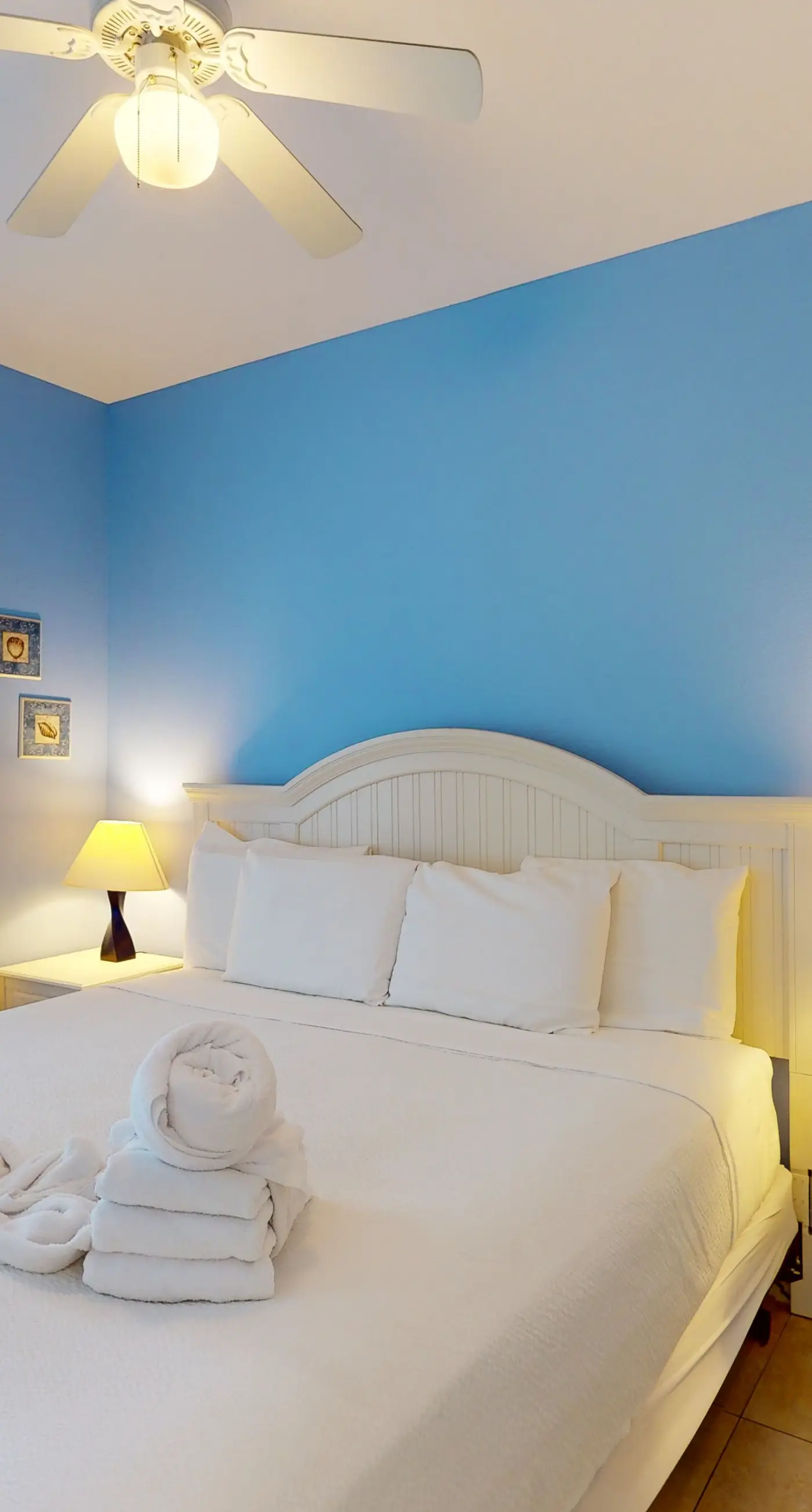 Gulf-Front Condo on 19th Floor w/Furnished Balcony, Shared Pools & Hot tubs