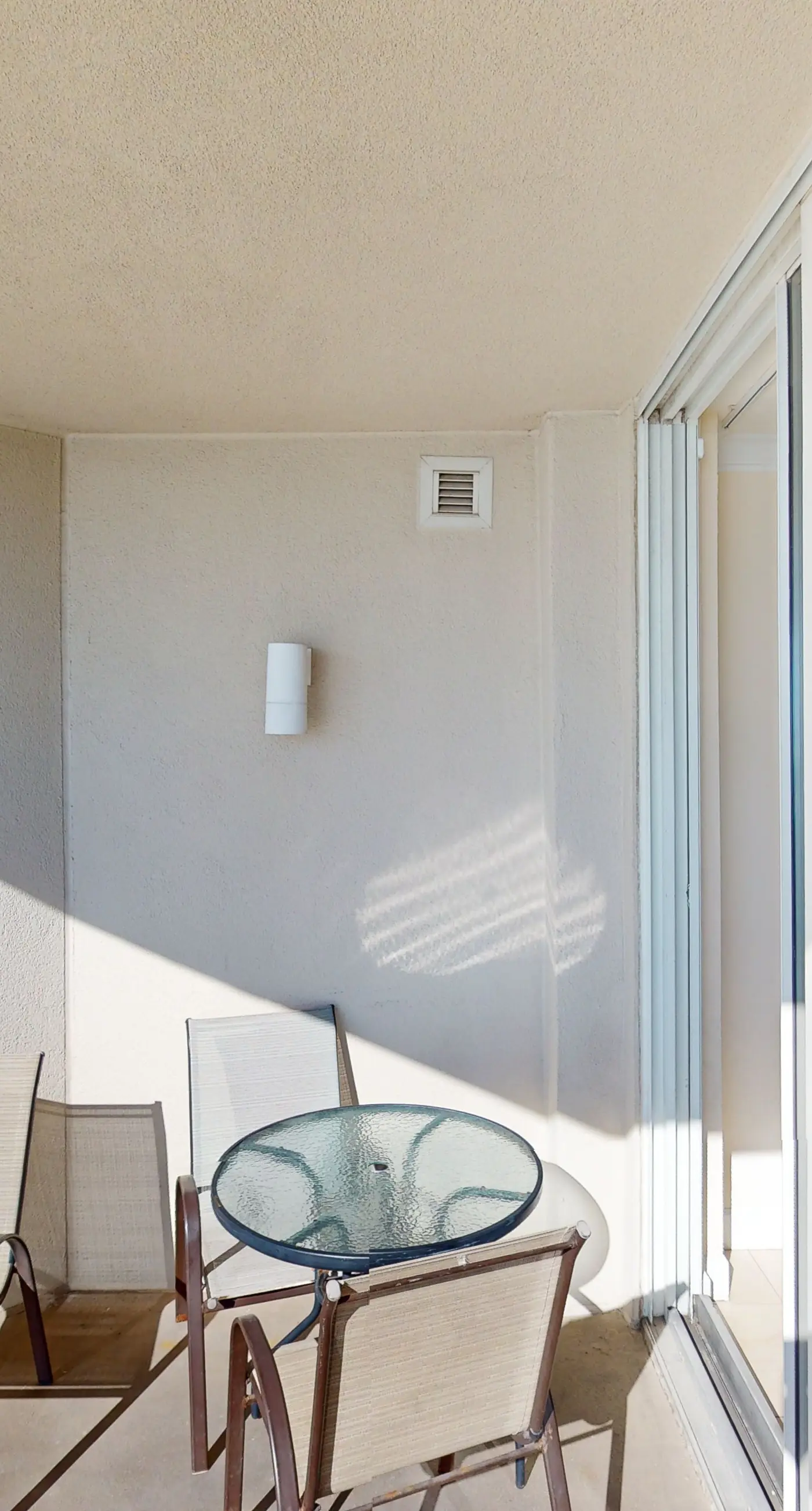 Gulf-Front Condo on 19th Floor w/Furnished Balcony, Shared Pools & Hot tubs