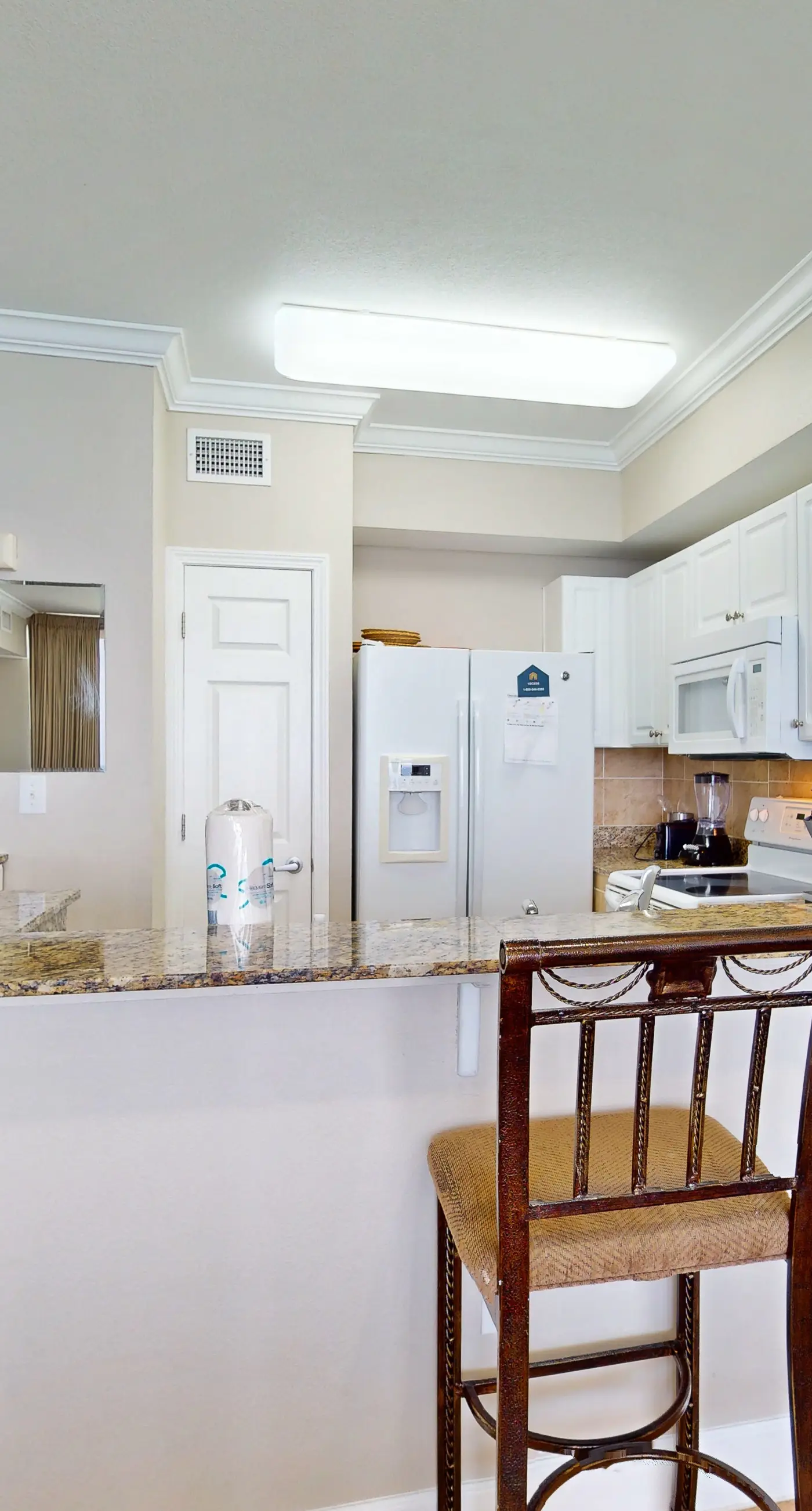 21st Floor Oceanfront Condo with Shared Pool & Hot Tub, Ocean View