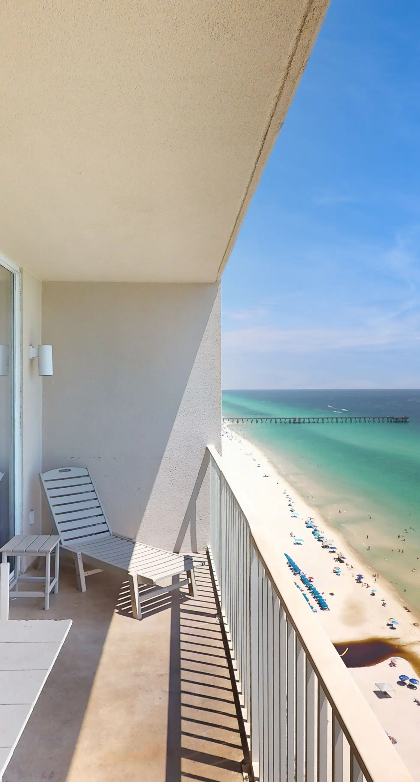 21st Floor Oceanfront Condo with Shared Pool & Hot Tub, Ocean View