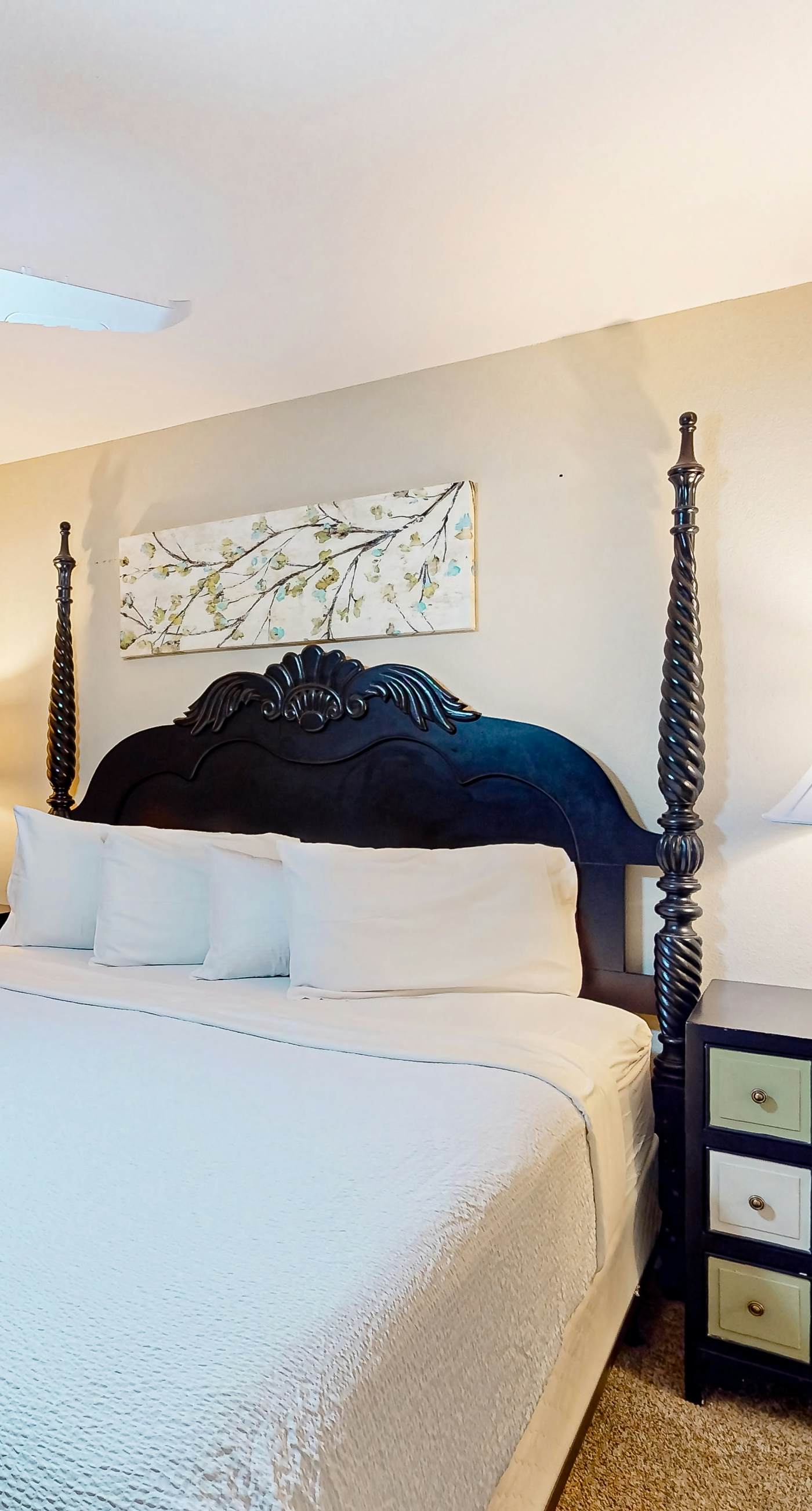 22nd Floor, Gorgeous Gulf-Front Condo w/ Shared Hot Tubs, Pools, & Beach Service