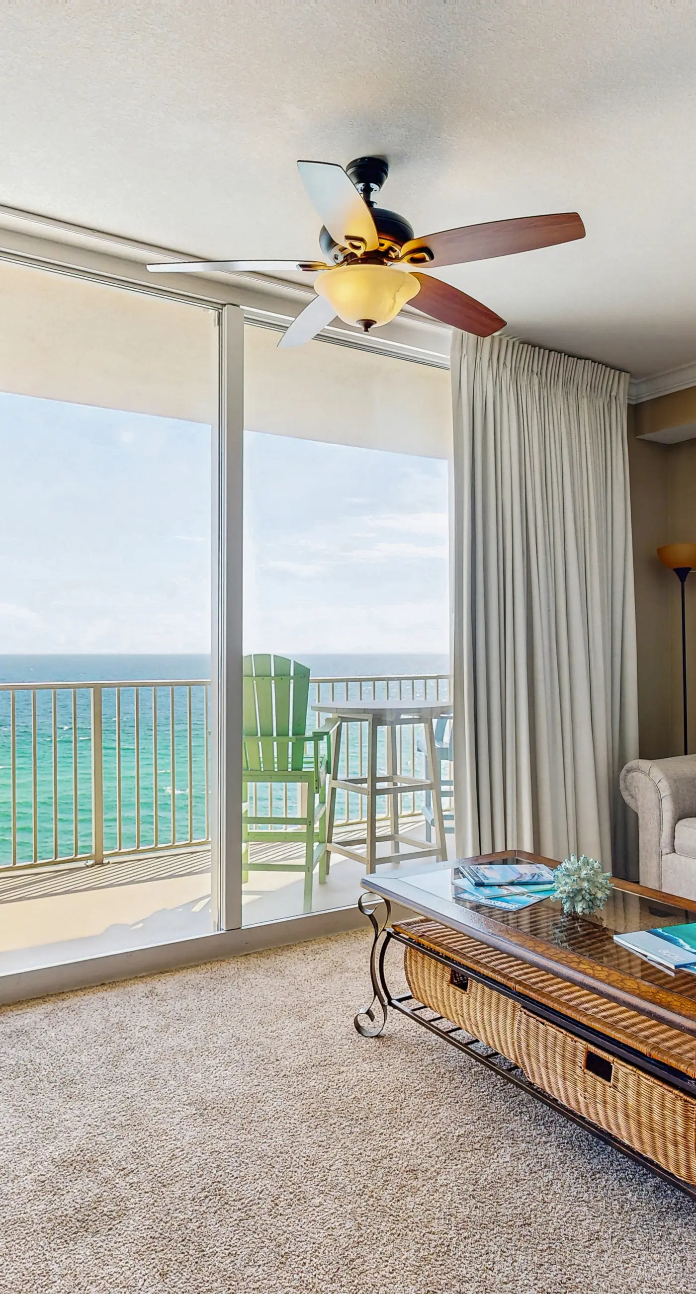 Unforgettable condo with Gulf-front view, pools & hot tubs- minutes to Pier Park