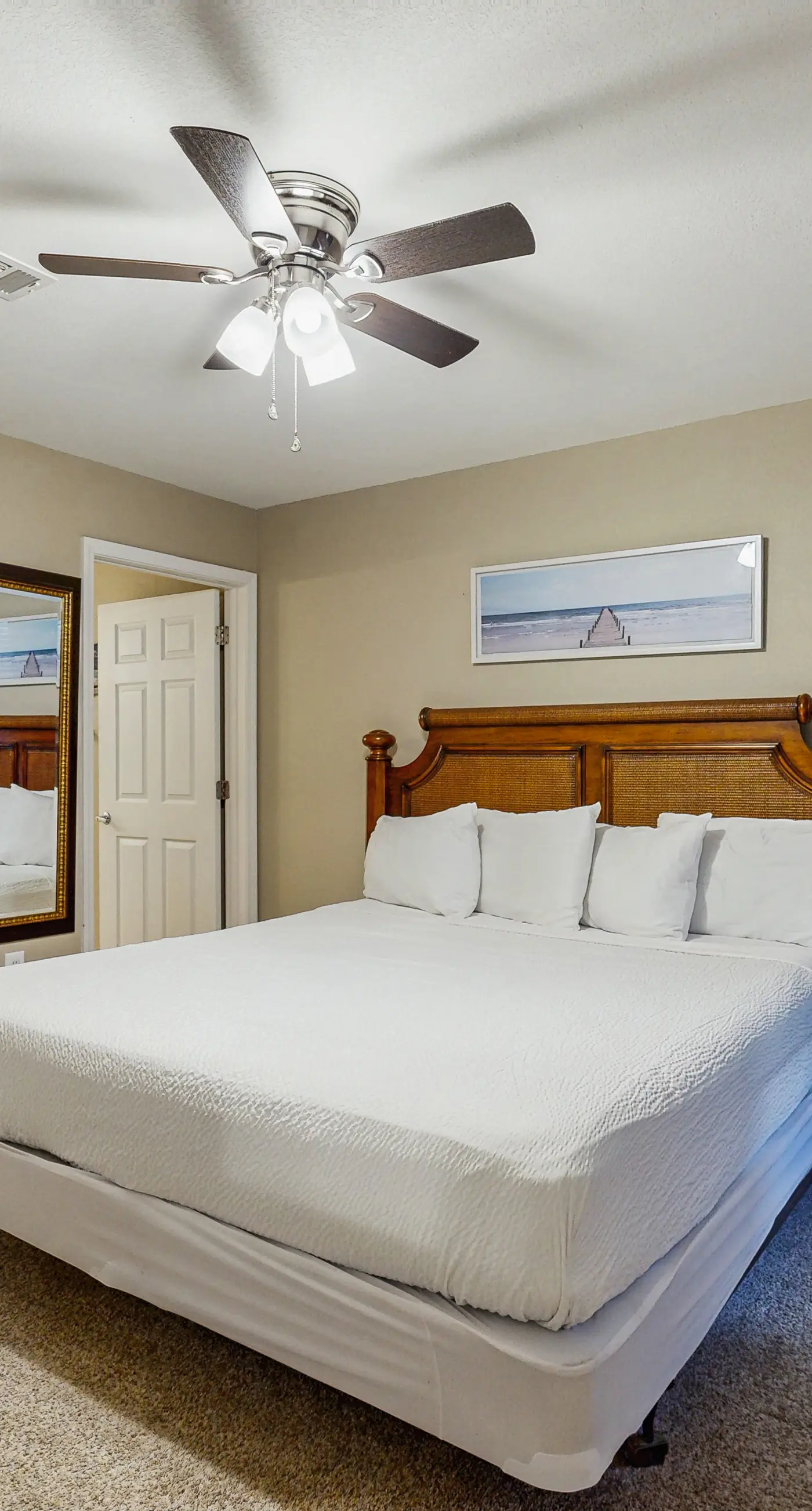 Unforgettable condo with Gulf-front view, pools & hot tubs- minutes to Pier Park