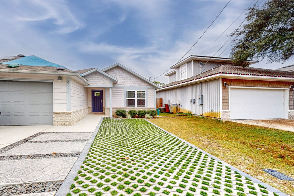 Brightly updated home near the sound with large patio, chef's kitchen, & W/D