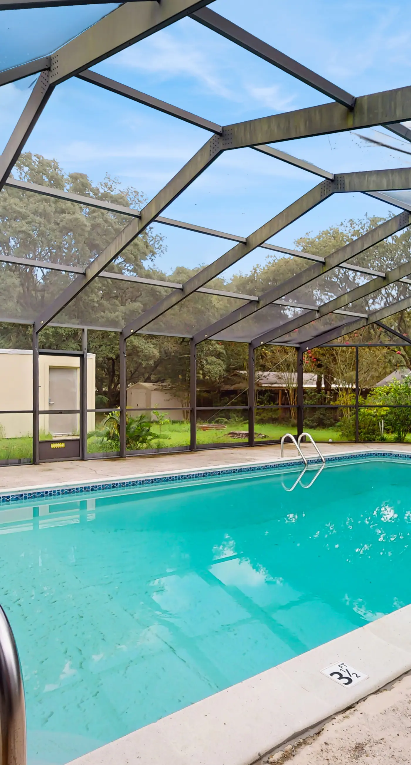 Charming coastal home with private pool and spacious living area