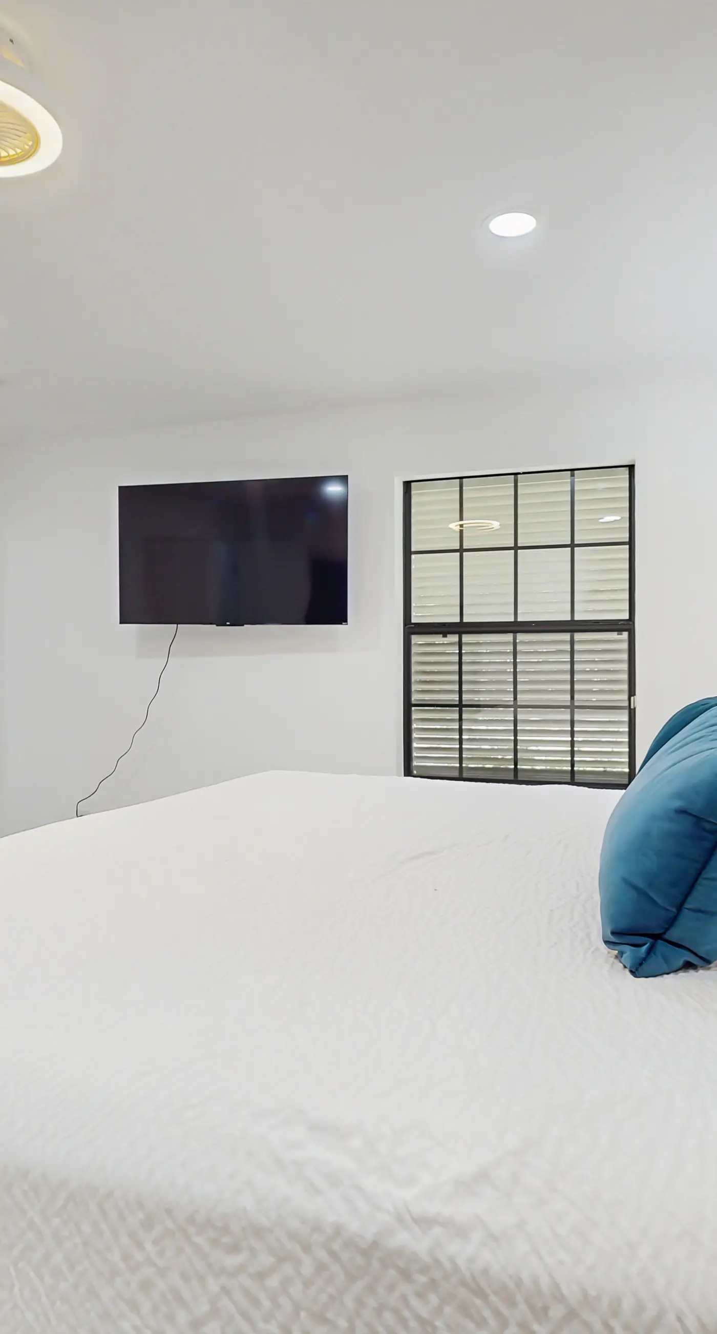 Charming coastal home with private pool and spacious living area