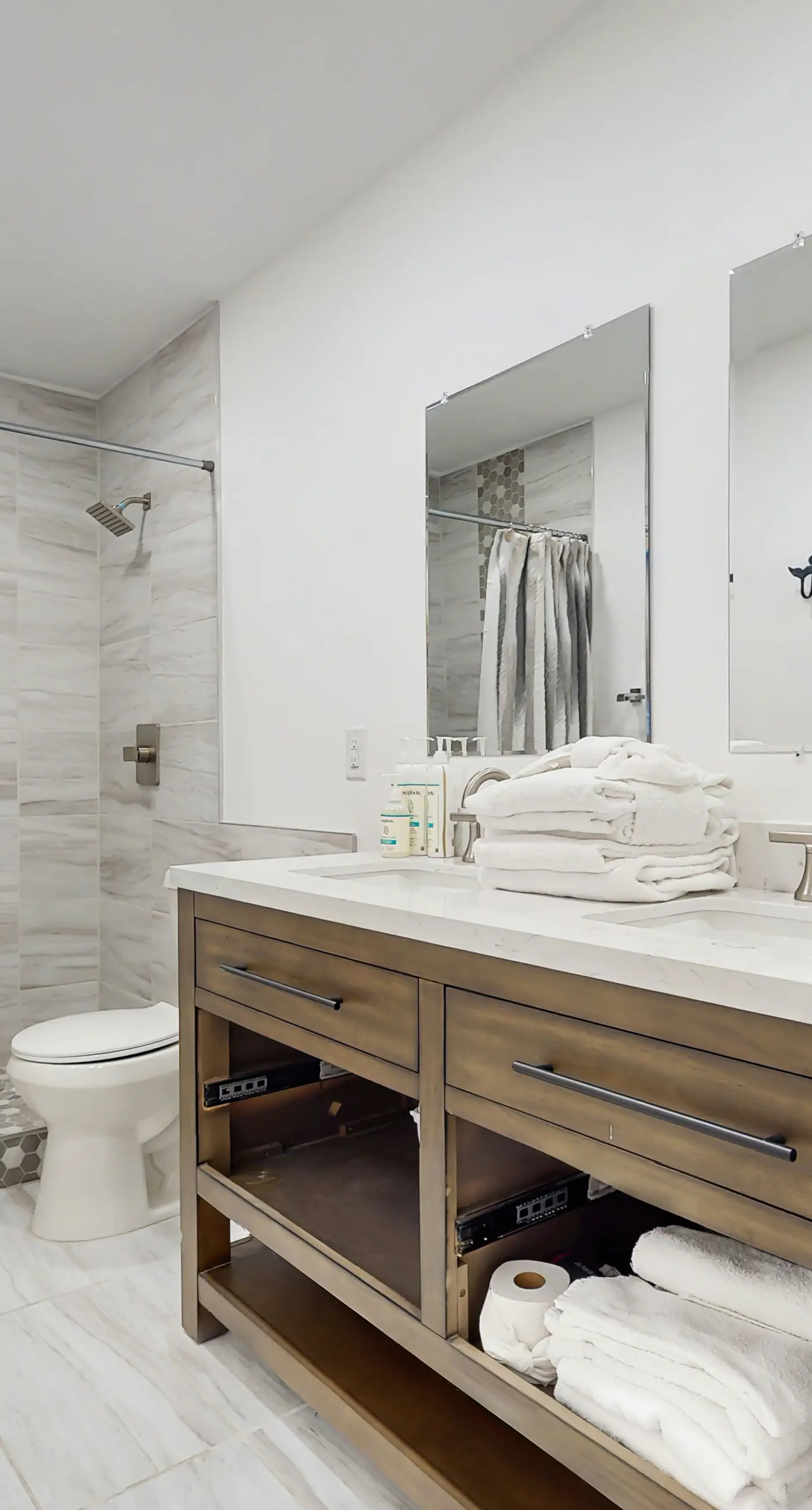 Charming coastal home with private pool and spacious living area