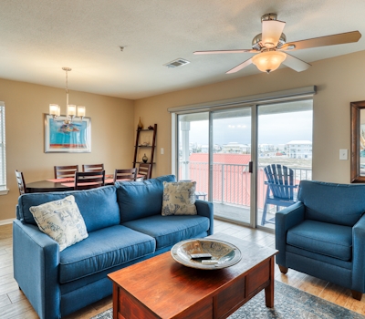 Lovely Condo with Sunset Views & Shared Pool Access, Snowbirds Welcome