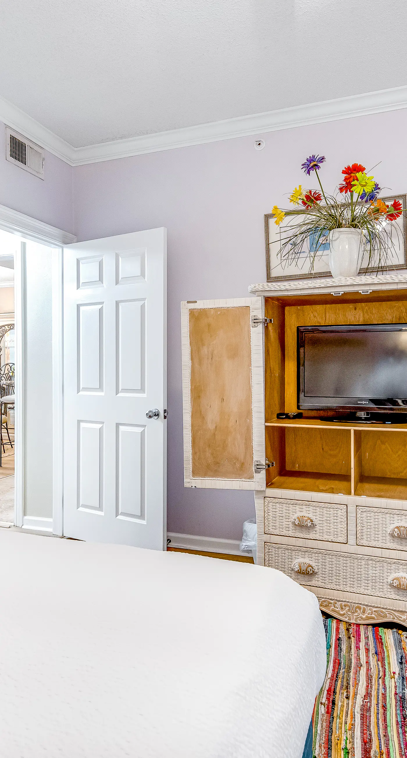 Spacious Gulf Front Condo with Private W/D and Shared Pool