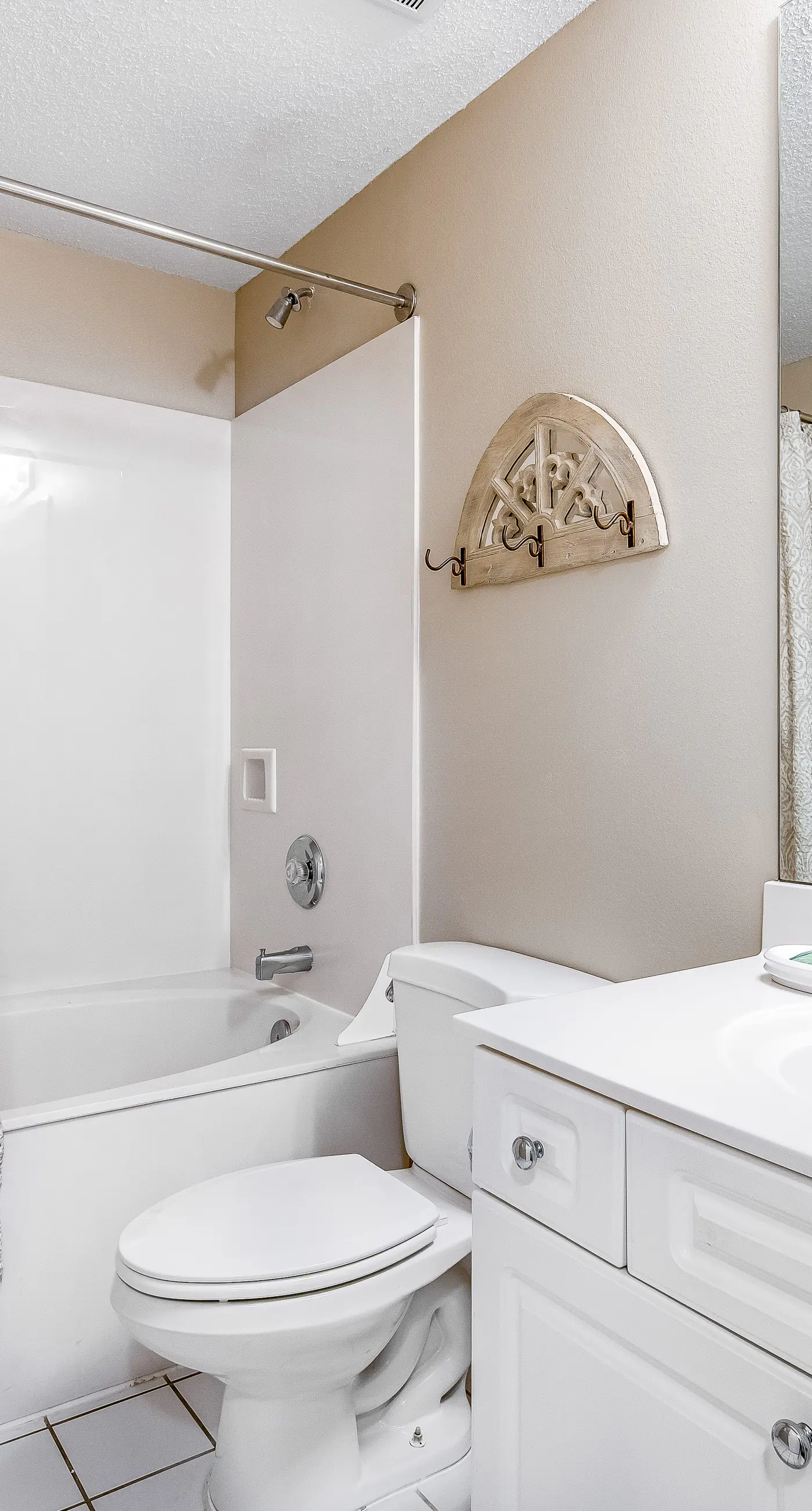 Spacious Gulf Front Condo with Private W/D and Shared Pool