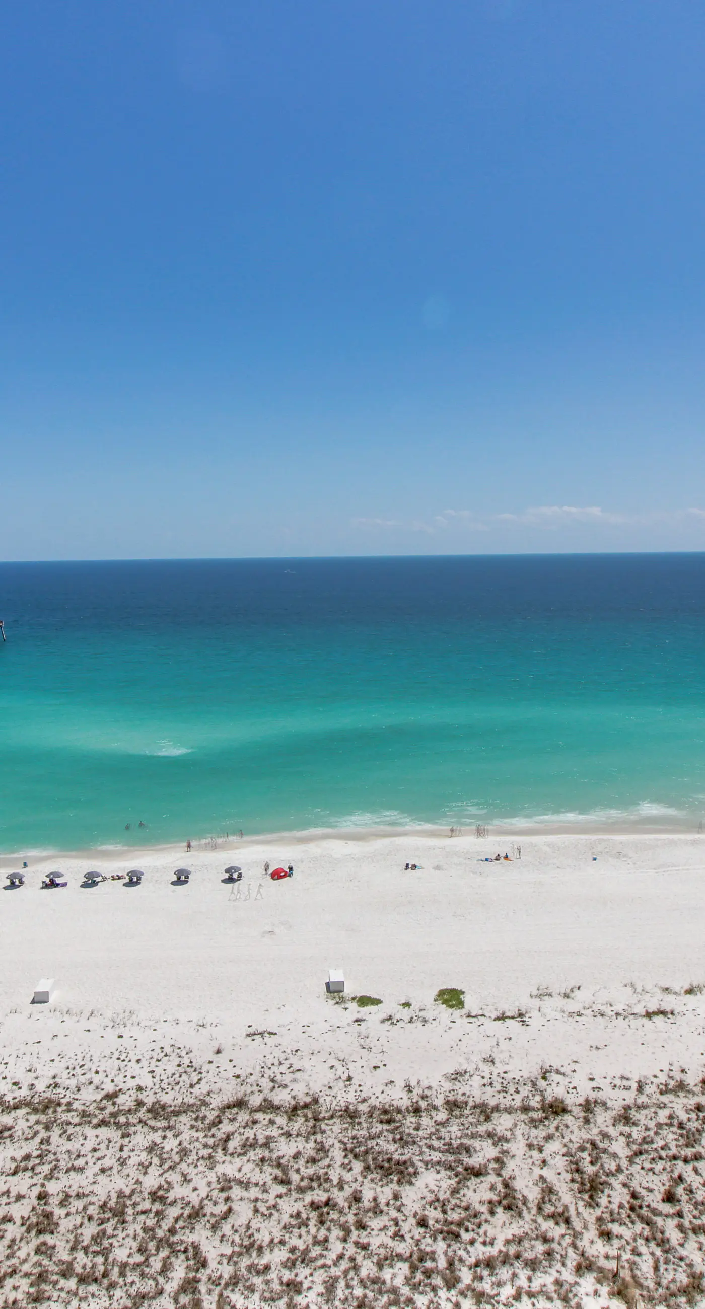 6th-floor open condo with great views - close to dining