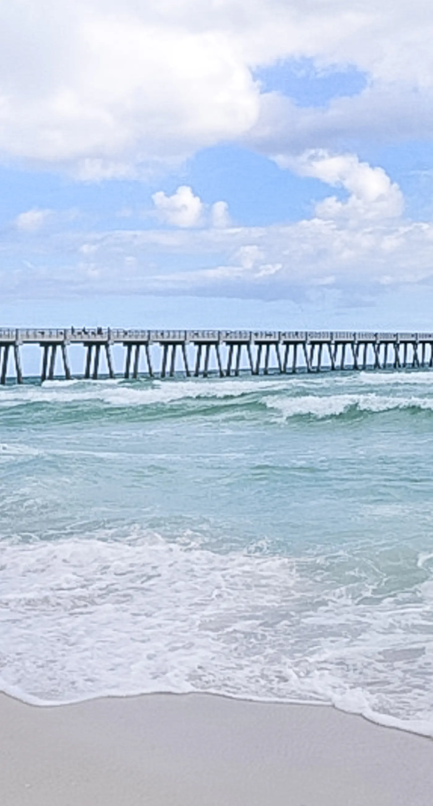 Spacious condo with Gulf-front balcony, hot tub & pool - on the beach