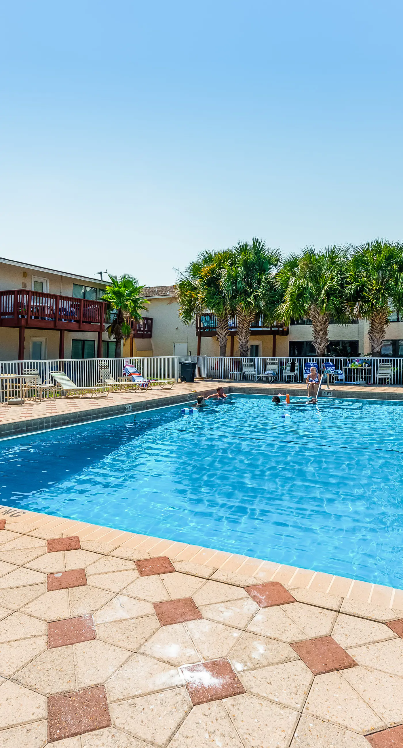 Blissful Coastal Condo with Shared Pool, Ocean View, Easy Beach Access & WiFi