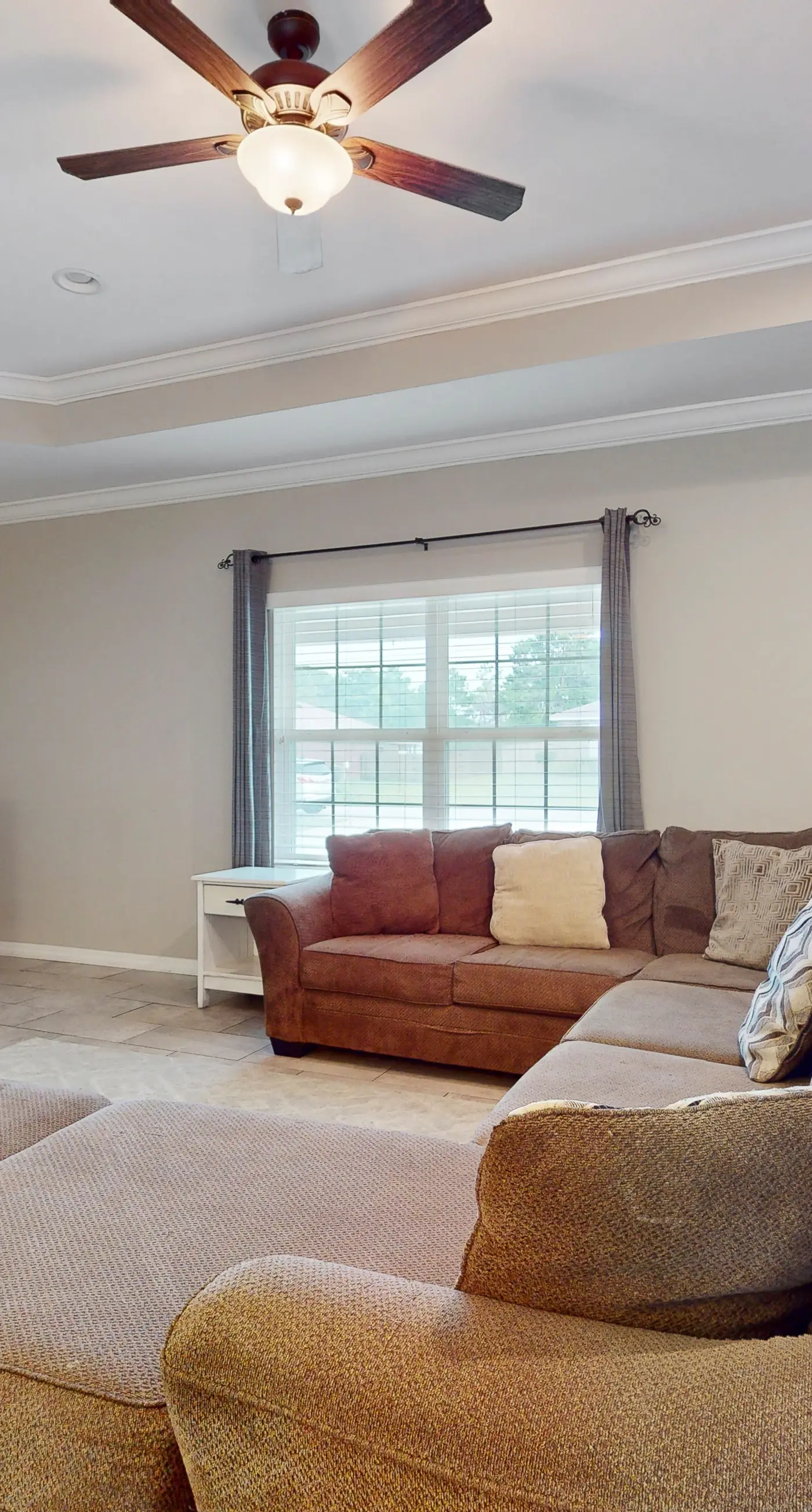 Custom Home with Private Pool, Entertainer`s Kitchen & Beach Gear - Near Beach