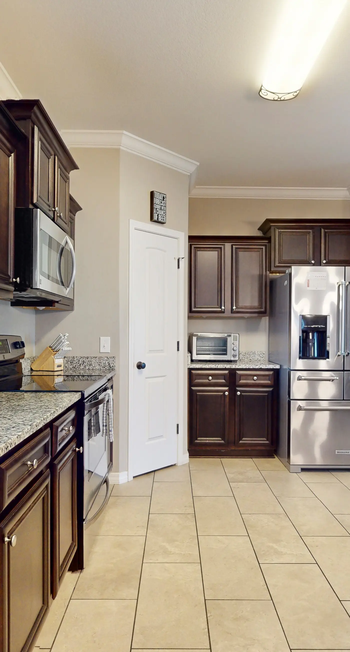 Custom Home with Private Pool, Entertainer`s Kitchen & Beach Gear - Near Beach