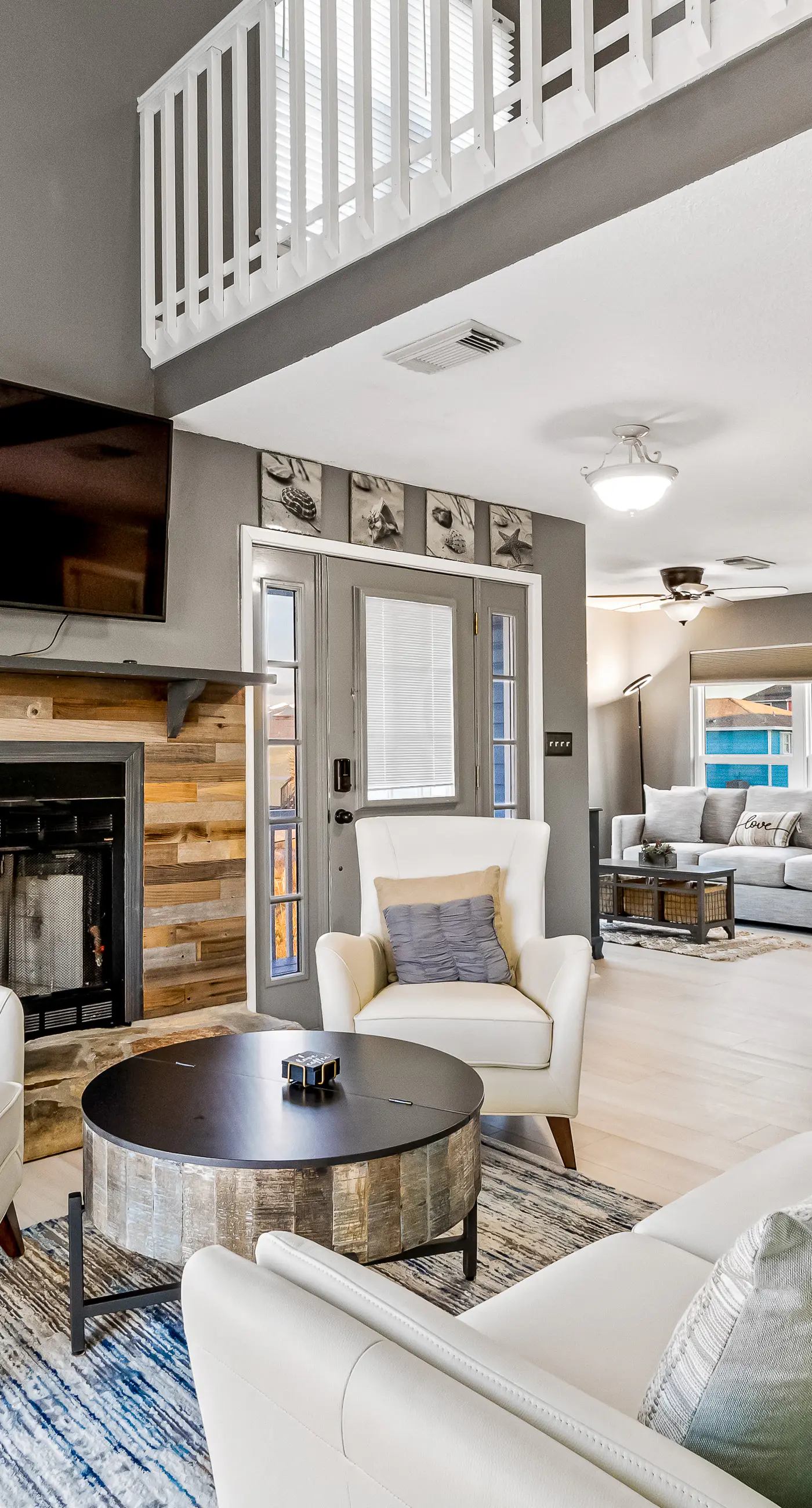 Lovely home with sound view, balcony, full kitchen, central AC, & washer/dryer