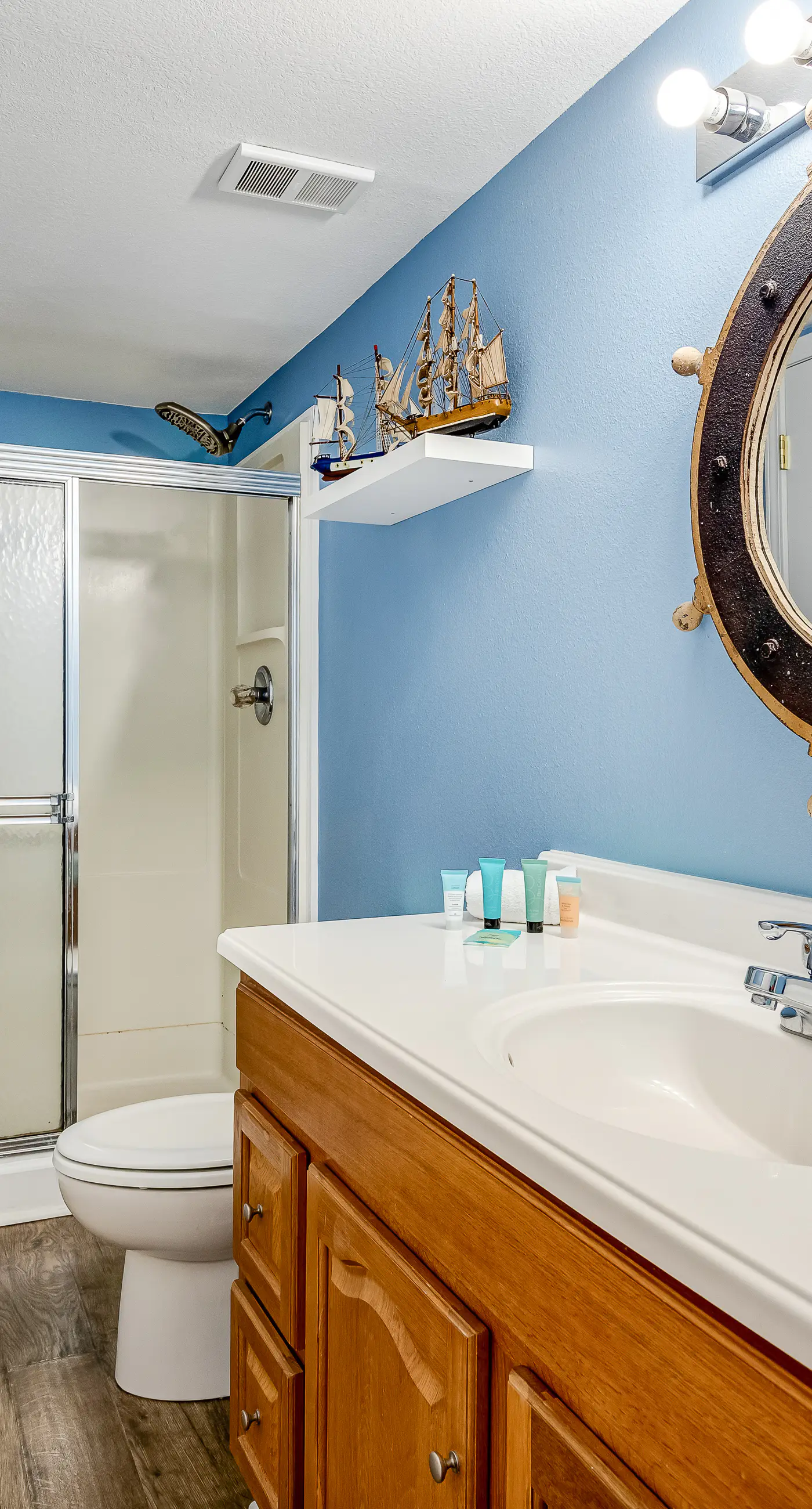 Beachfront Townhome w/ Beautiful Gulf Views, Decks, WiFi, Laundry, & AC!