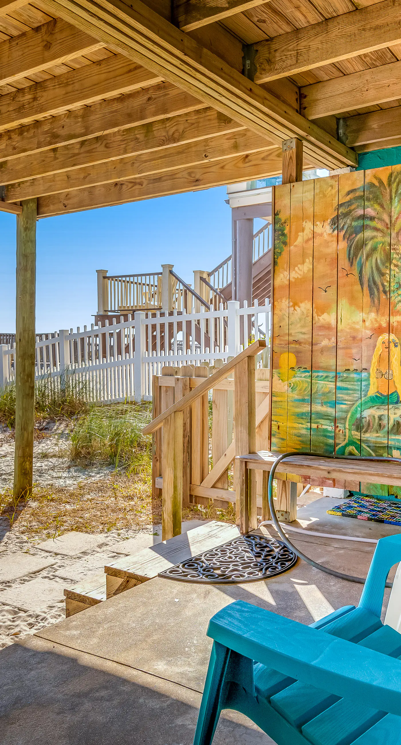 Beachfront Townhome w/ Beautiful Gulf Views, Decks, WiFi, Laundry, & AC!
