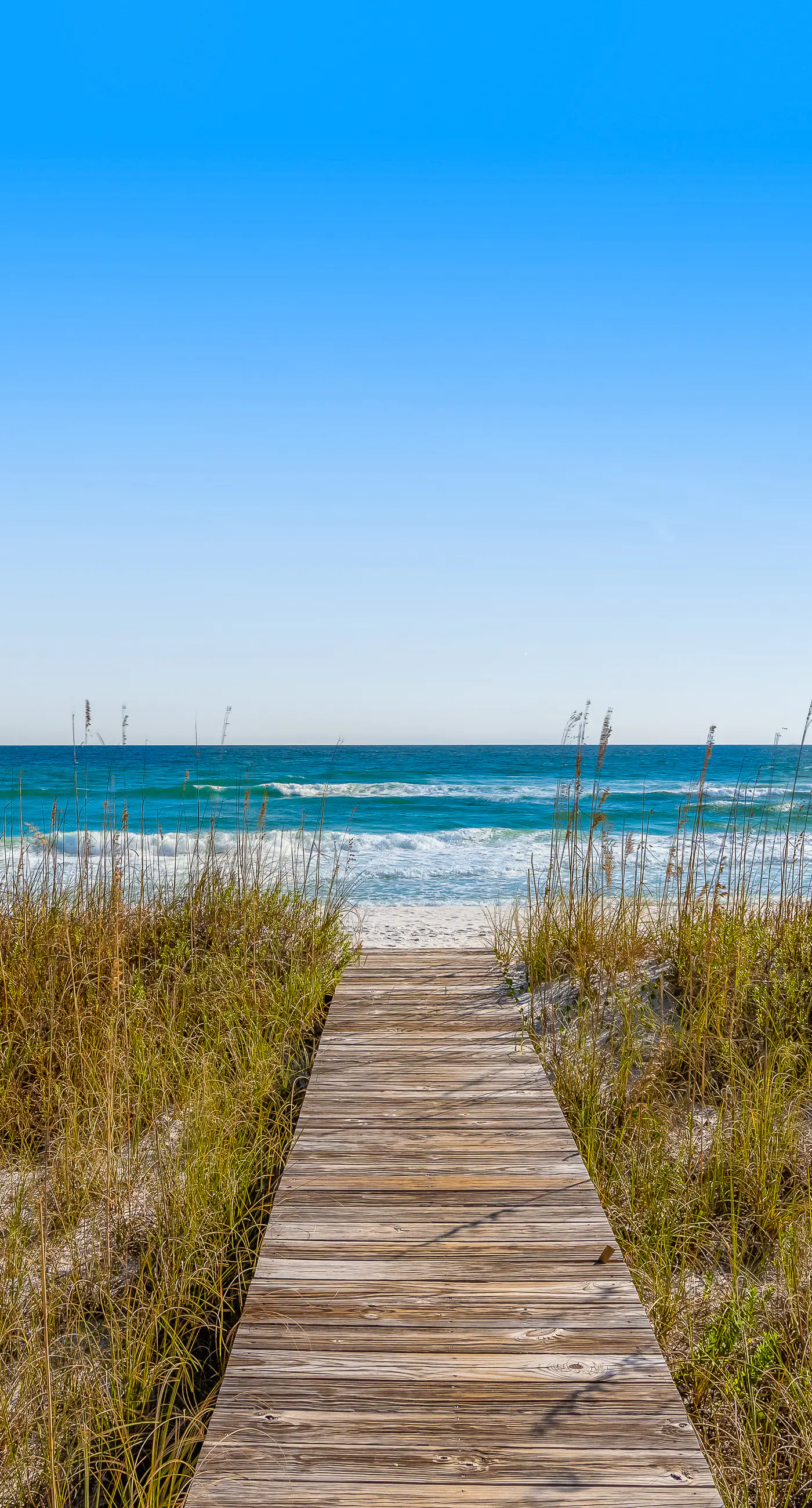 Beachfront Townhome w/ Beautiful Gulf Views, Decks, WiFi, Laundry, & AC!