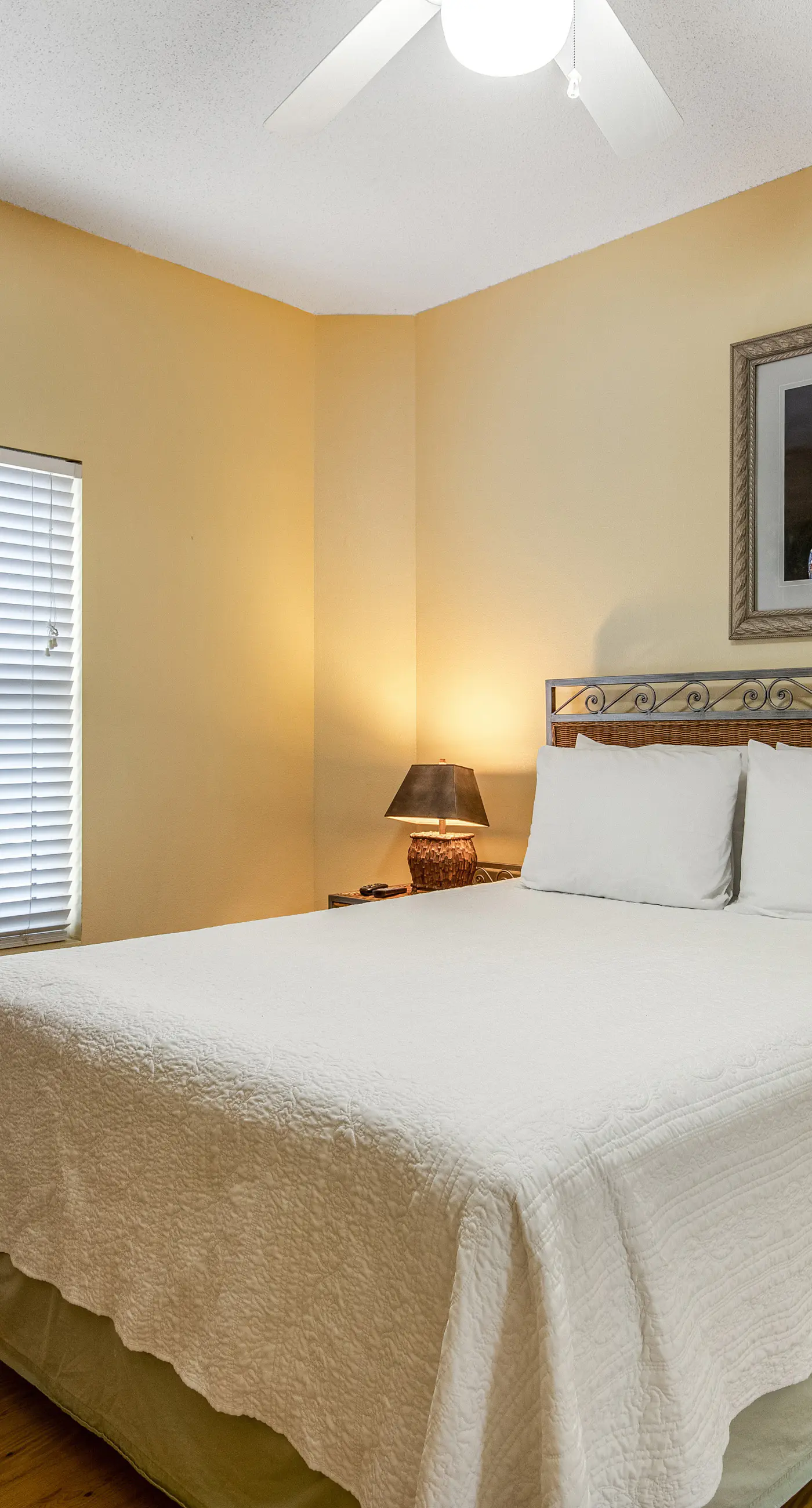 Oceanfront condo with WiFi, central AC, & shared pool and hot tub - great views