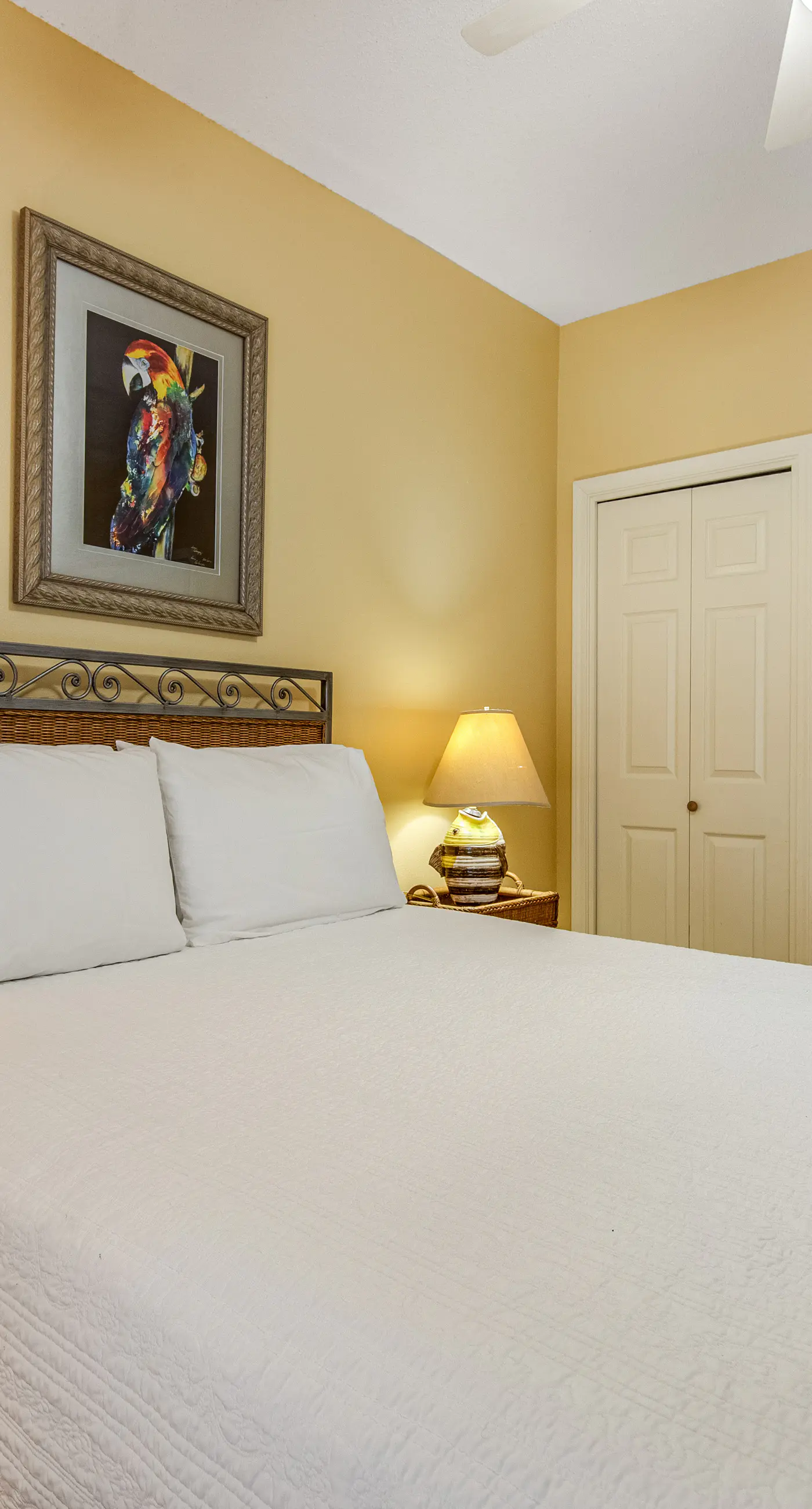 Oceanfront condo with WiFi, central AC, & shared pool and hot tub - great views