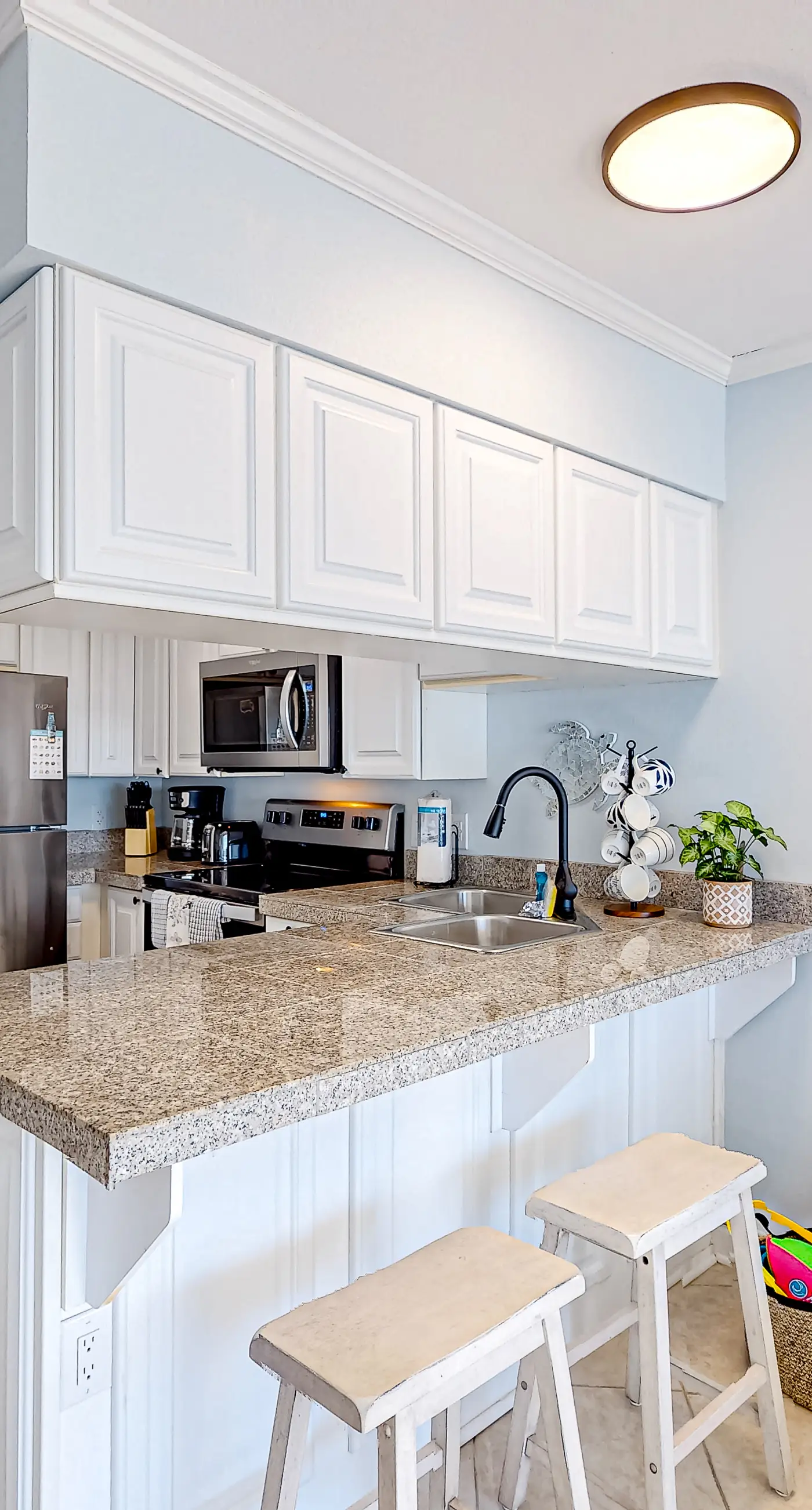 Gulf-front condo with Gulf-view balcony, on-site pool, & beach access
