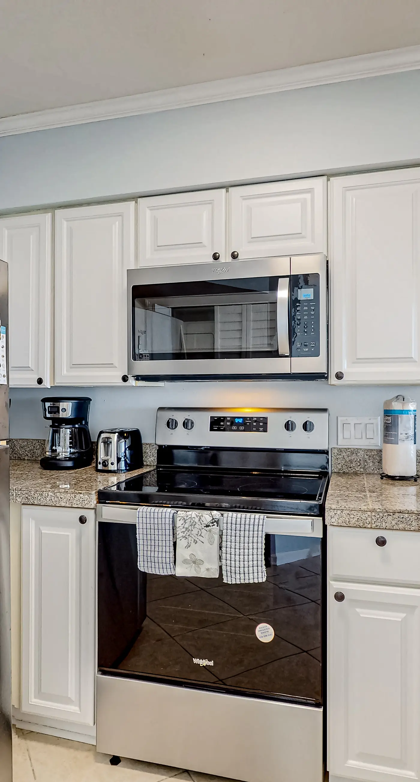 Gulf-front condo with Gulf-view balcony, on-site pool, & beach access