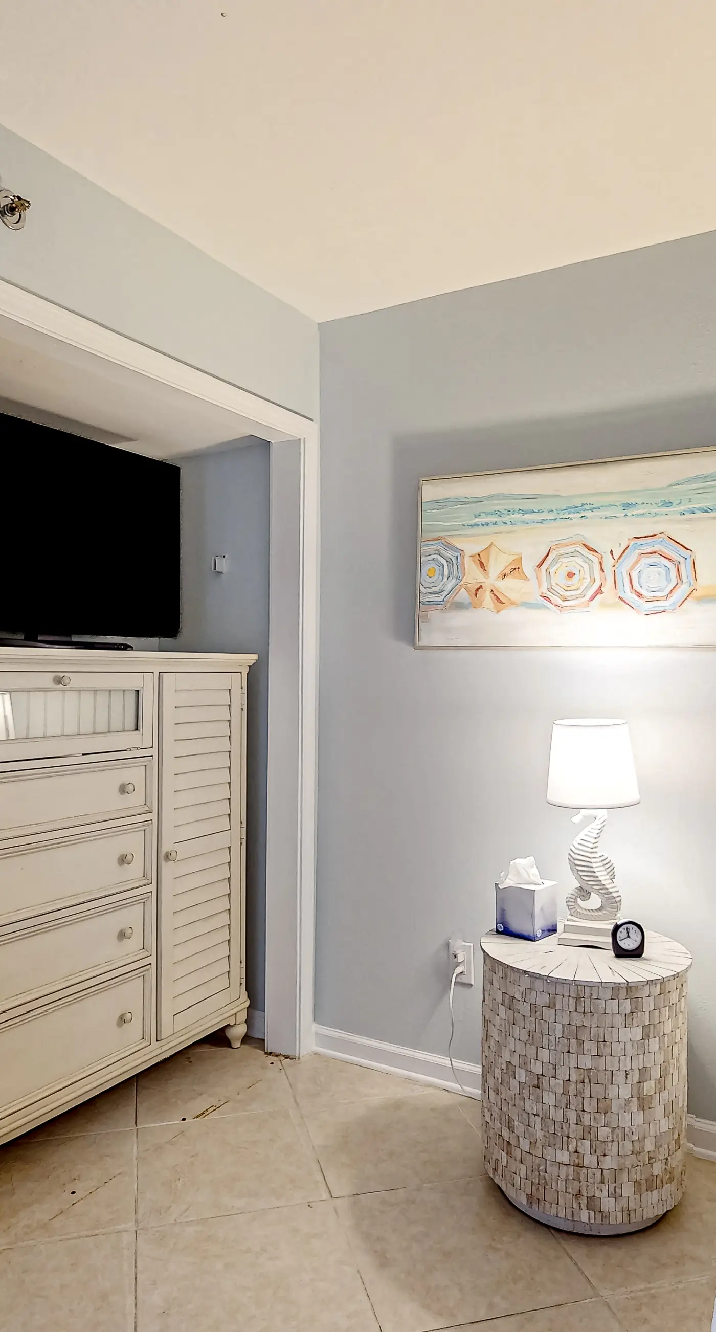 Gulf-front condo with Gulf-view balcony, on-site pool, & beach access