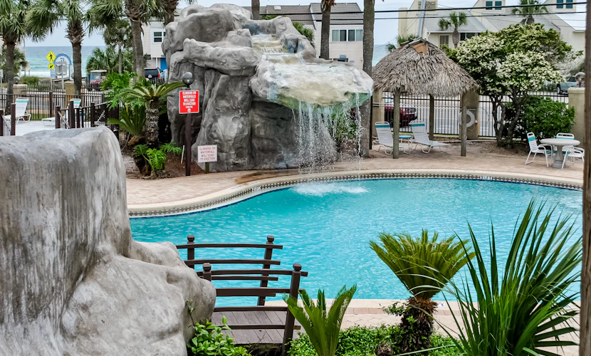 Portside Resort SG4
