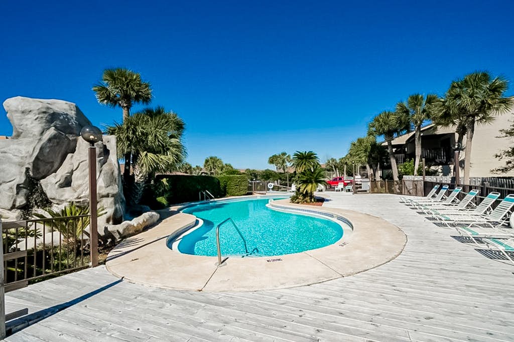 Portside Resort SG4