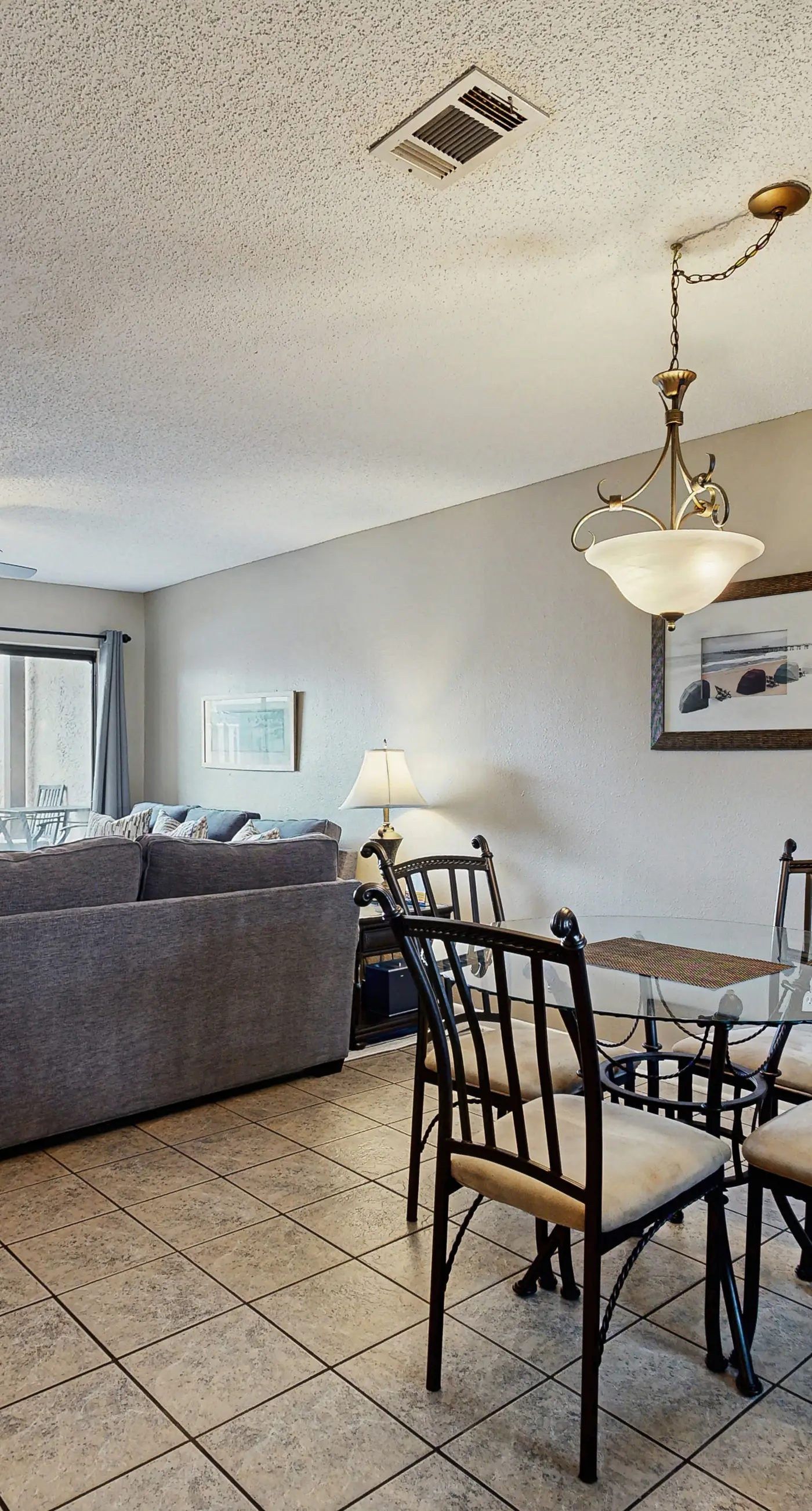 Resort condo with balcony, pools, hot tub & gym - near beach