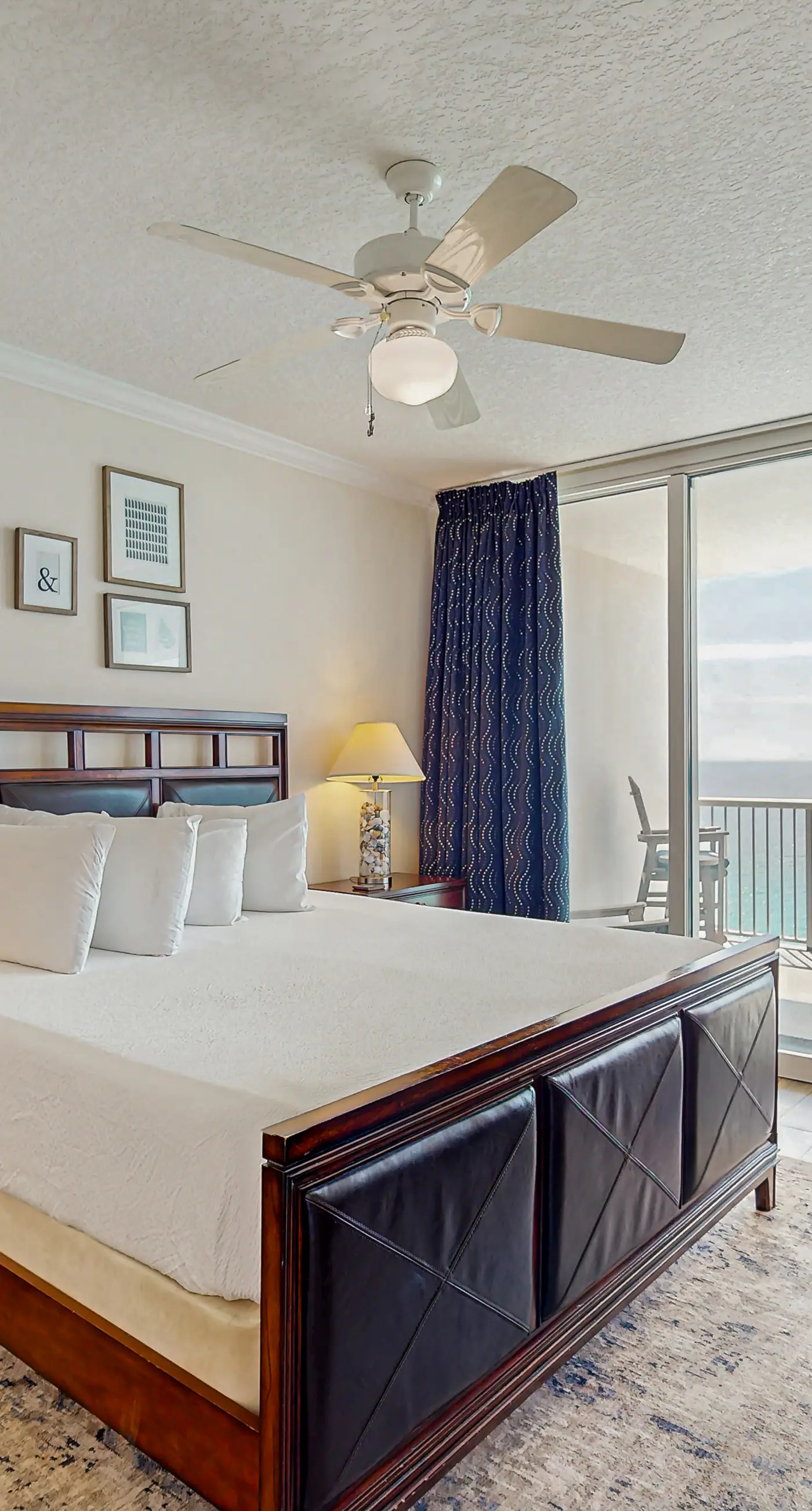 Modern, Gulf-front condo with pool, hot tub & high-speed WiFi