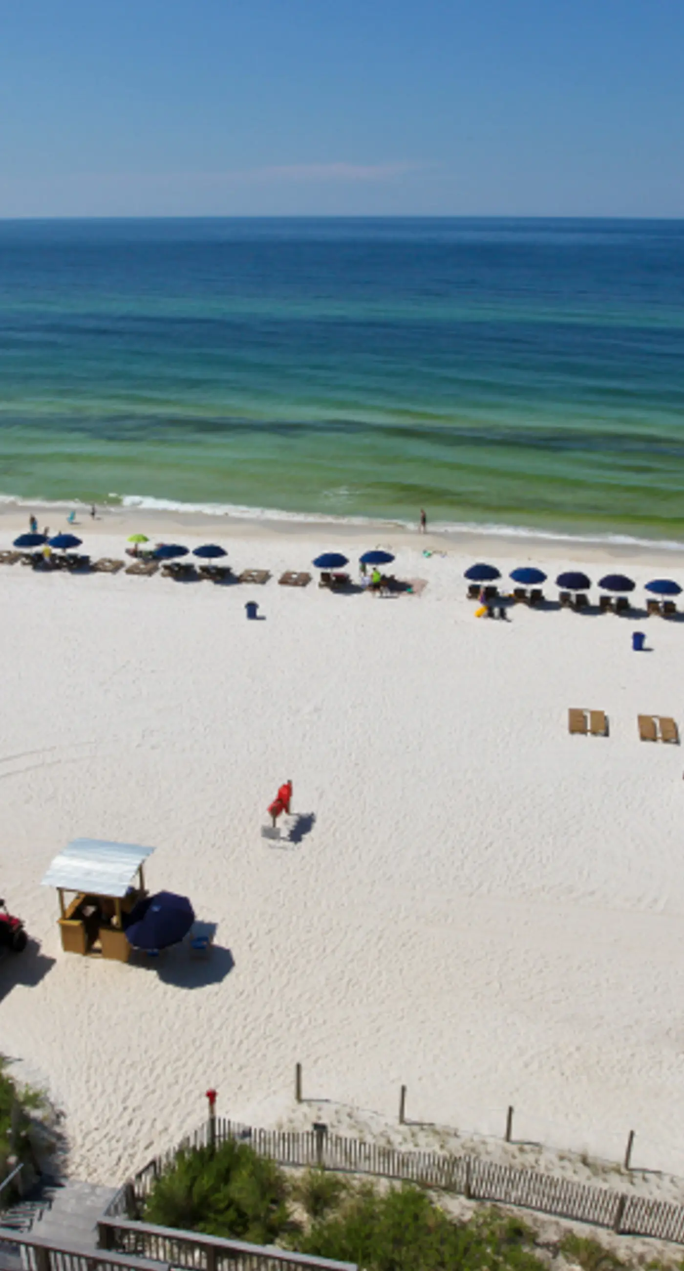 Modern, Gulf-front condo with pool, hot tub & high-speed WiFi