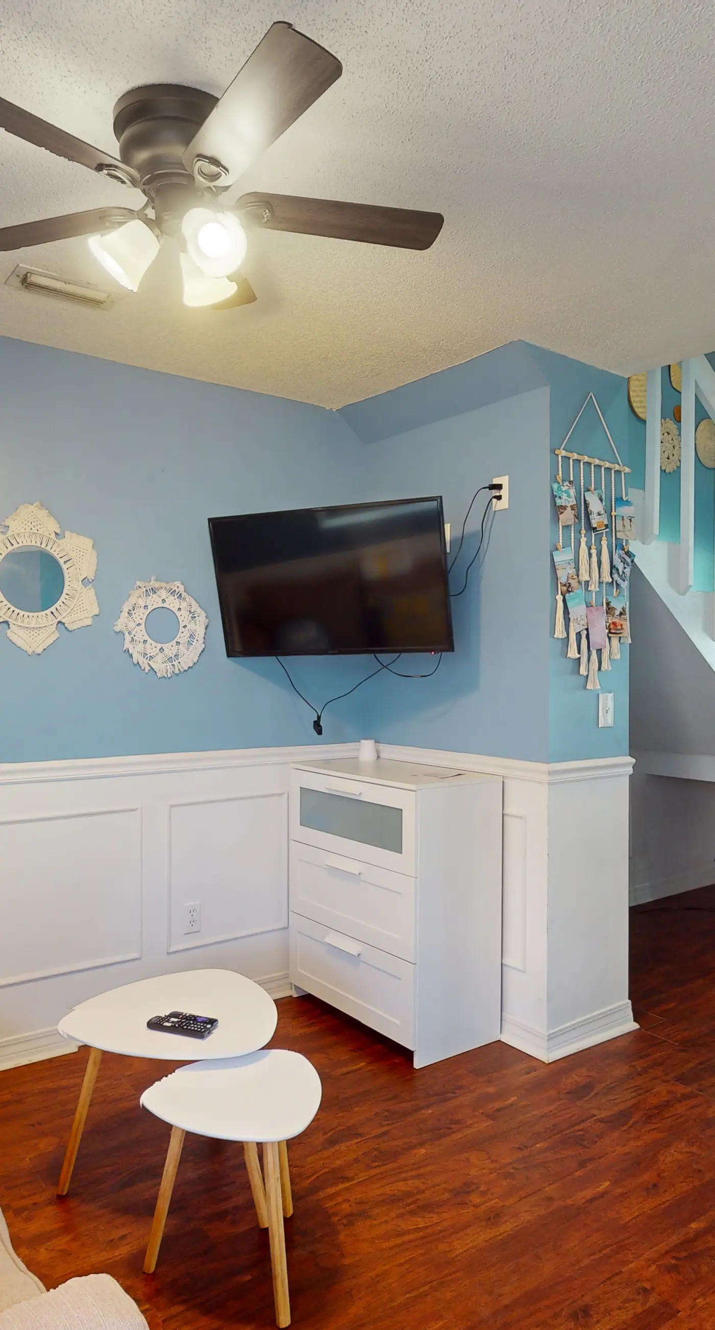 Gulf-view 2-story condo near the beach with porch, streaming, W/D, & central AC