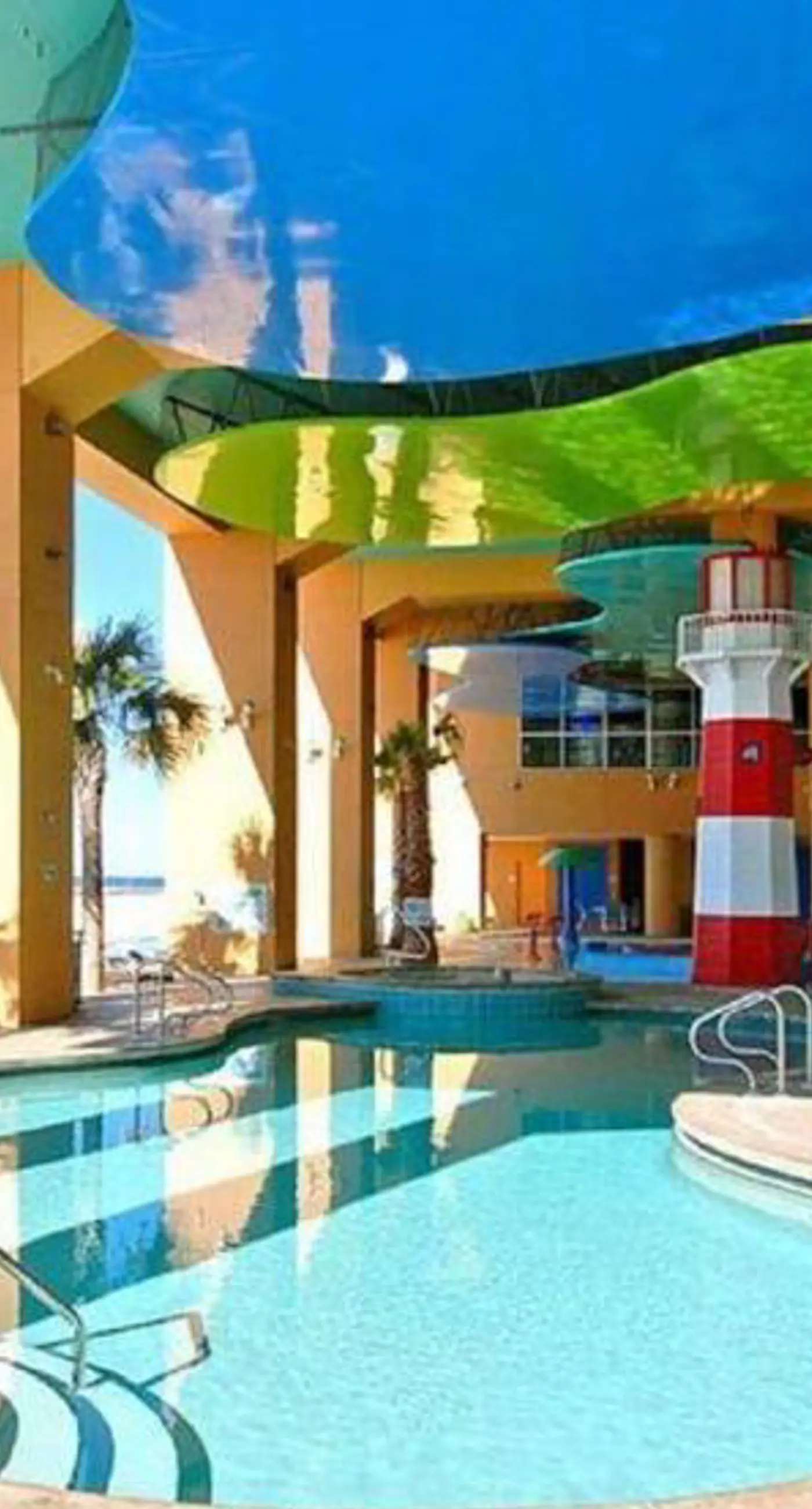 Fifth-floor oceanfront condo with high-speed WiFi, Gulf view, Pools & Hot tub
