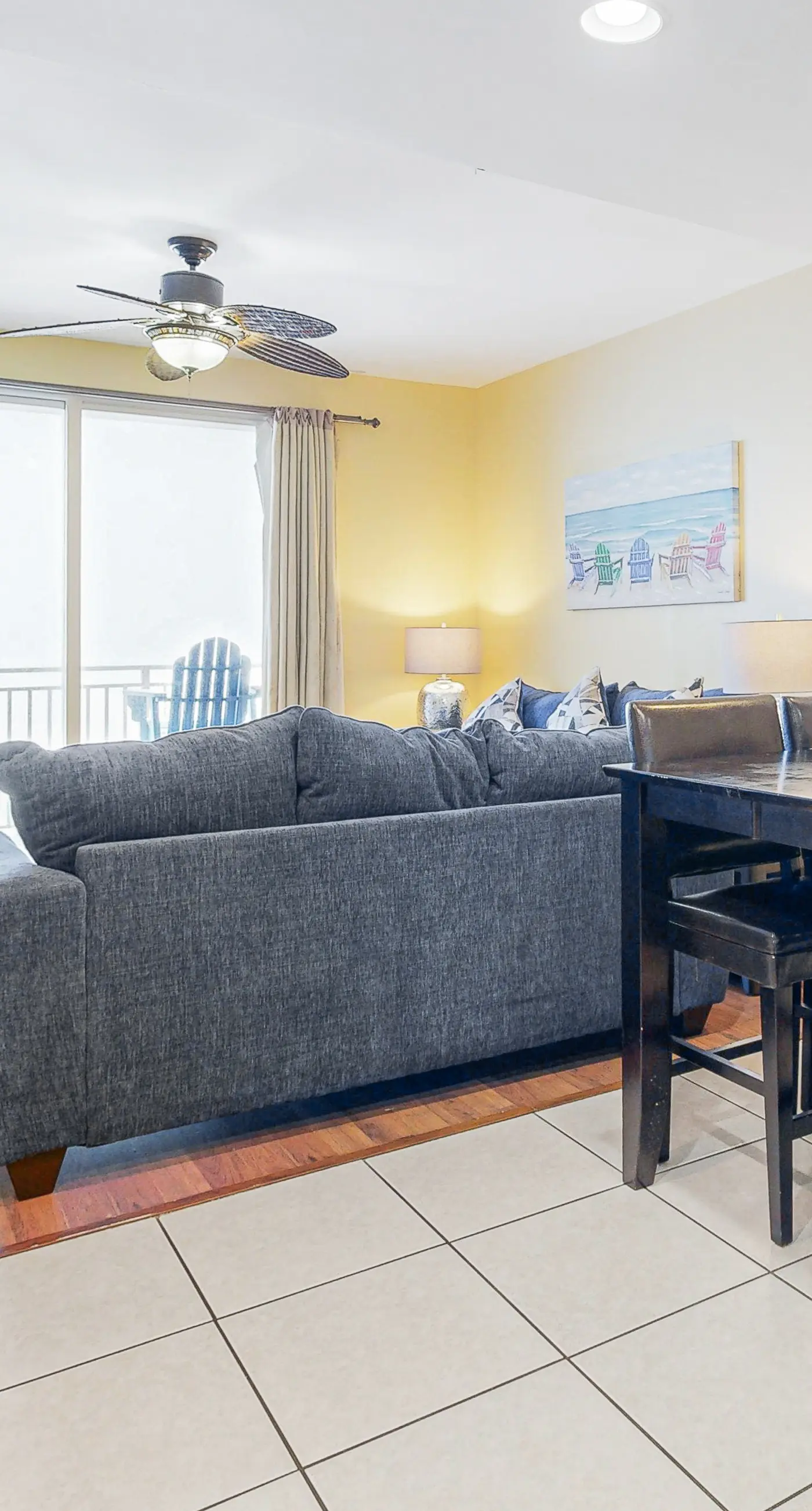 Fifth-floor oceanfront condo with high-speed WiFi, Gulf view, Pools & Hot tub