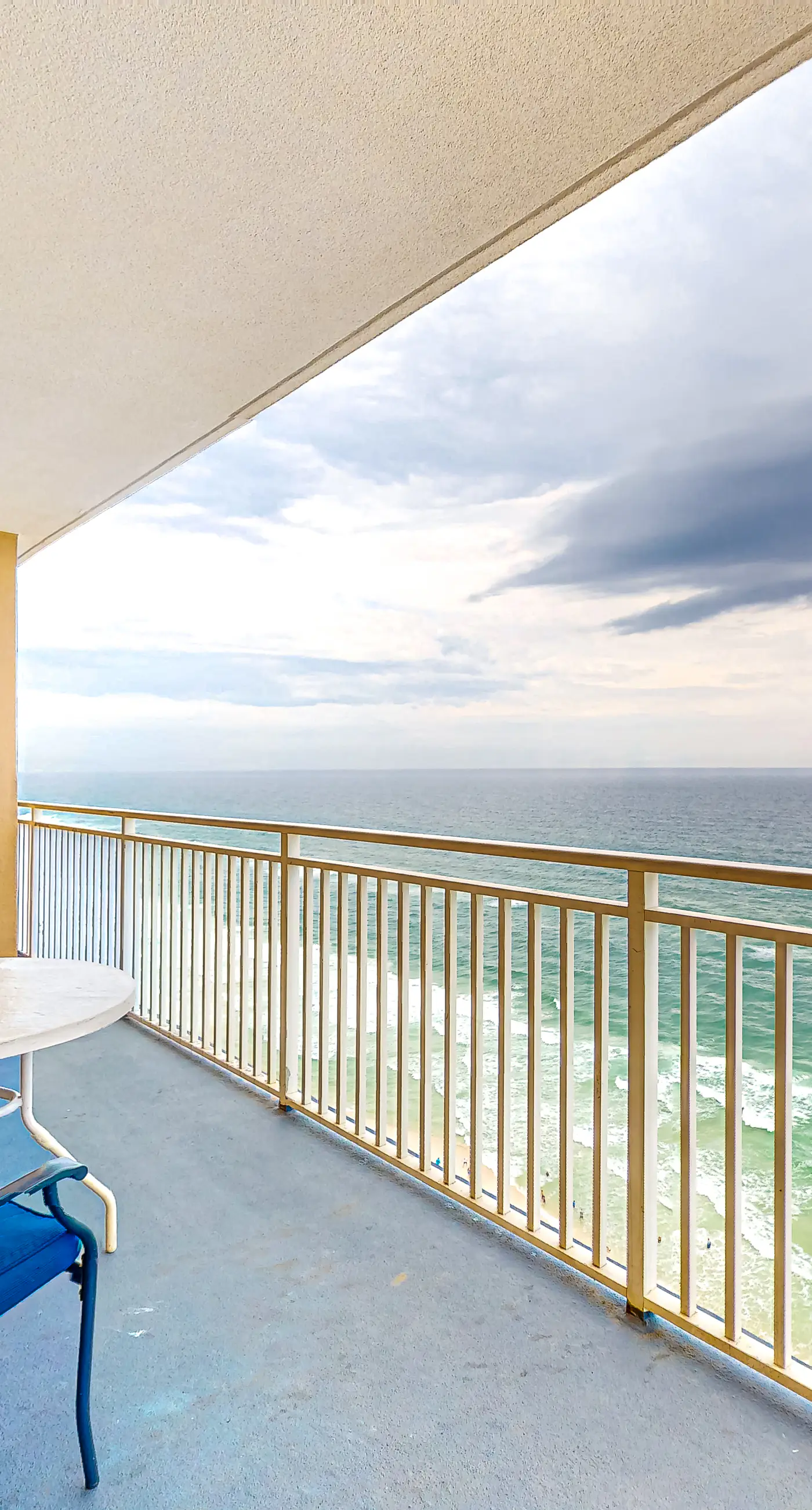 Superb beach living at lovely waterfront condo with pools, a gym, & hot tub