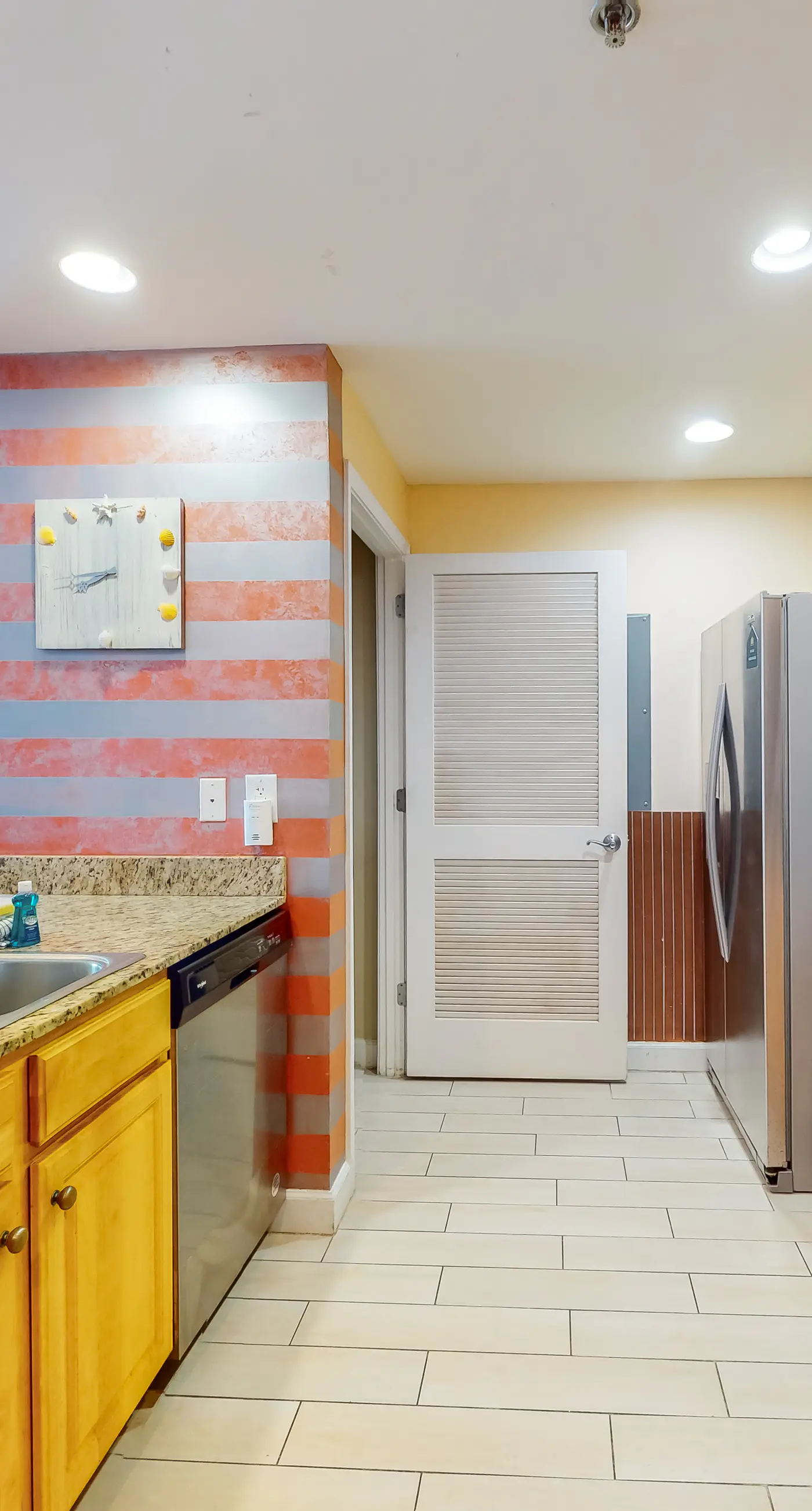 Superb beach living at lovely waterfront condo with pools, a gym, & hot tub